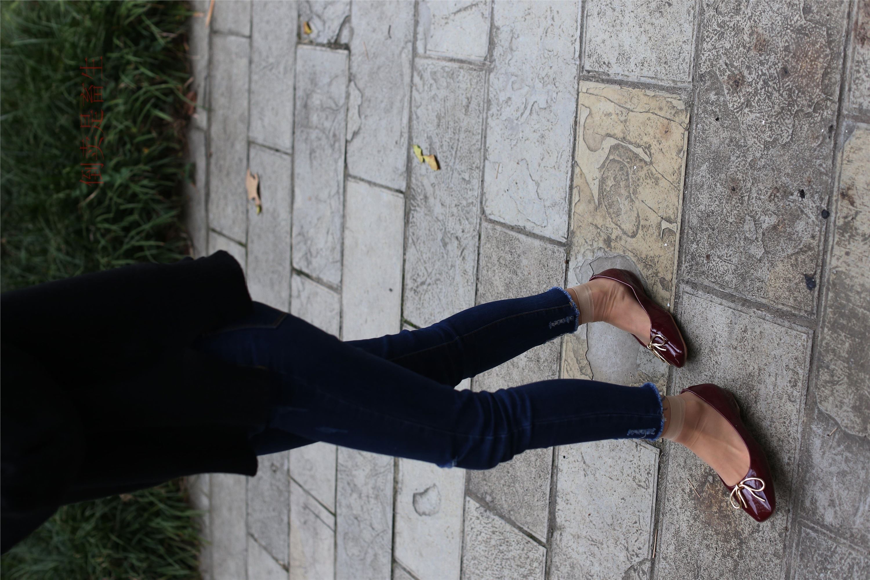 大西瓜美女图片 Z5-5 深牛短丝450P1