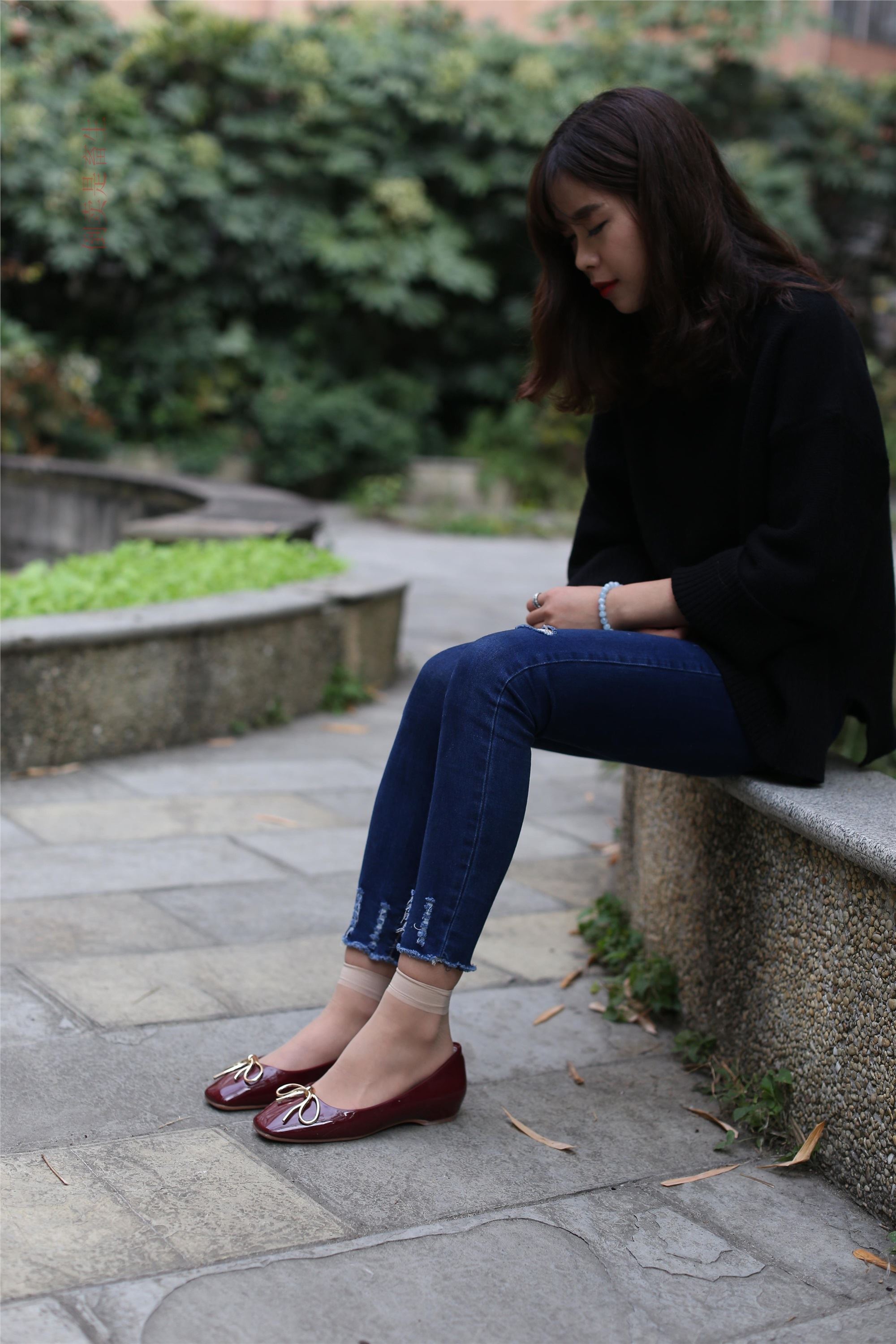 大西瓜美女图片 Z5-5 深牛短丝450P1