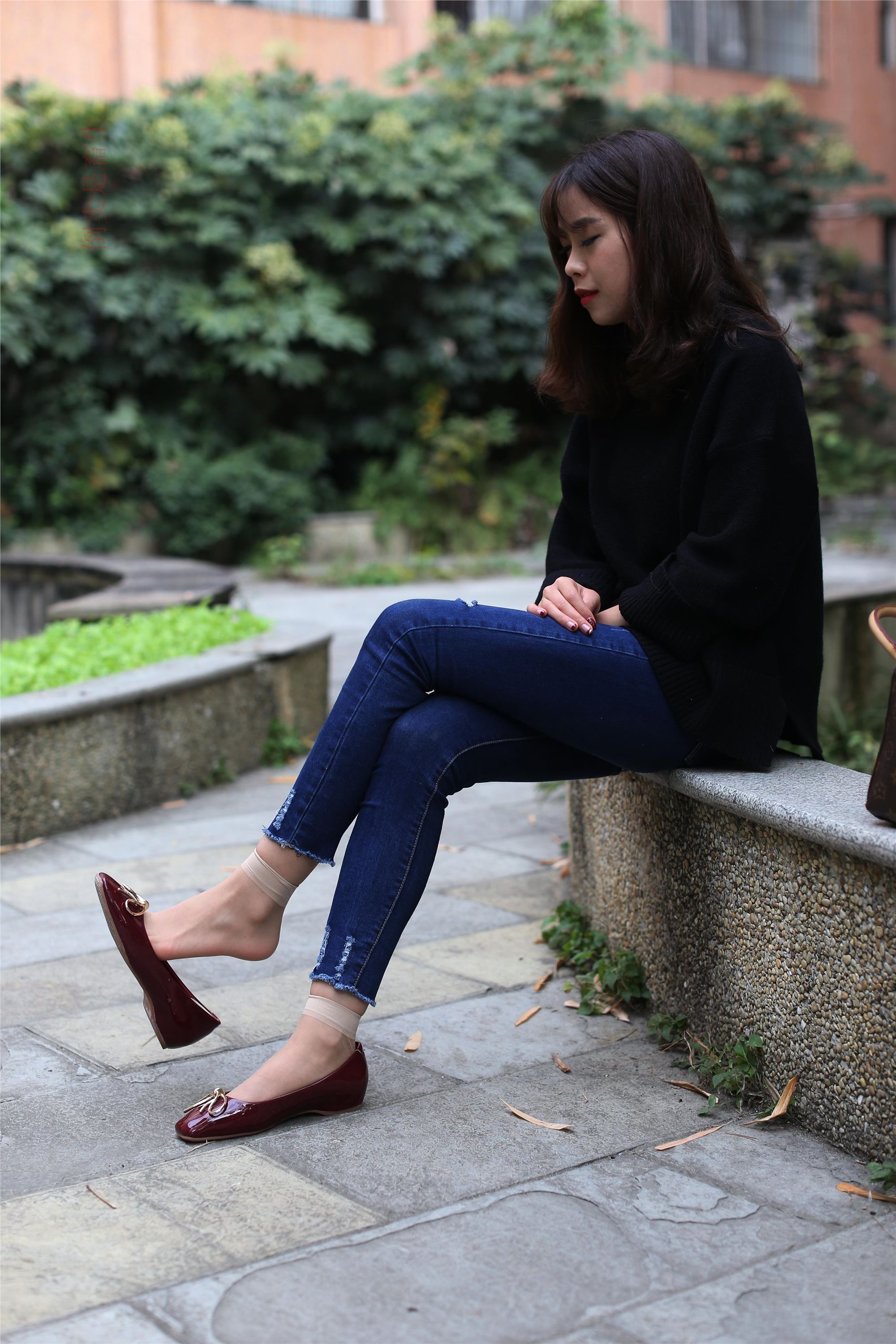 大西瓜美女图片 Z5-5 深牛短丝450P1