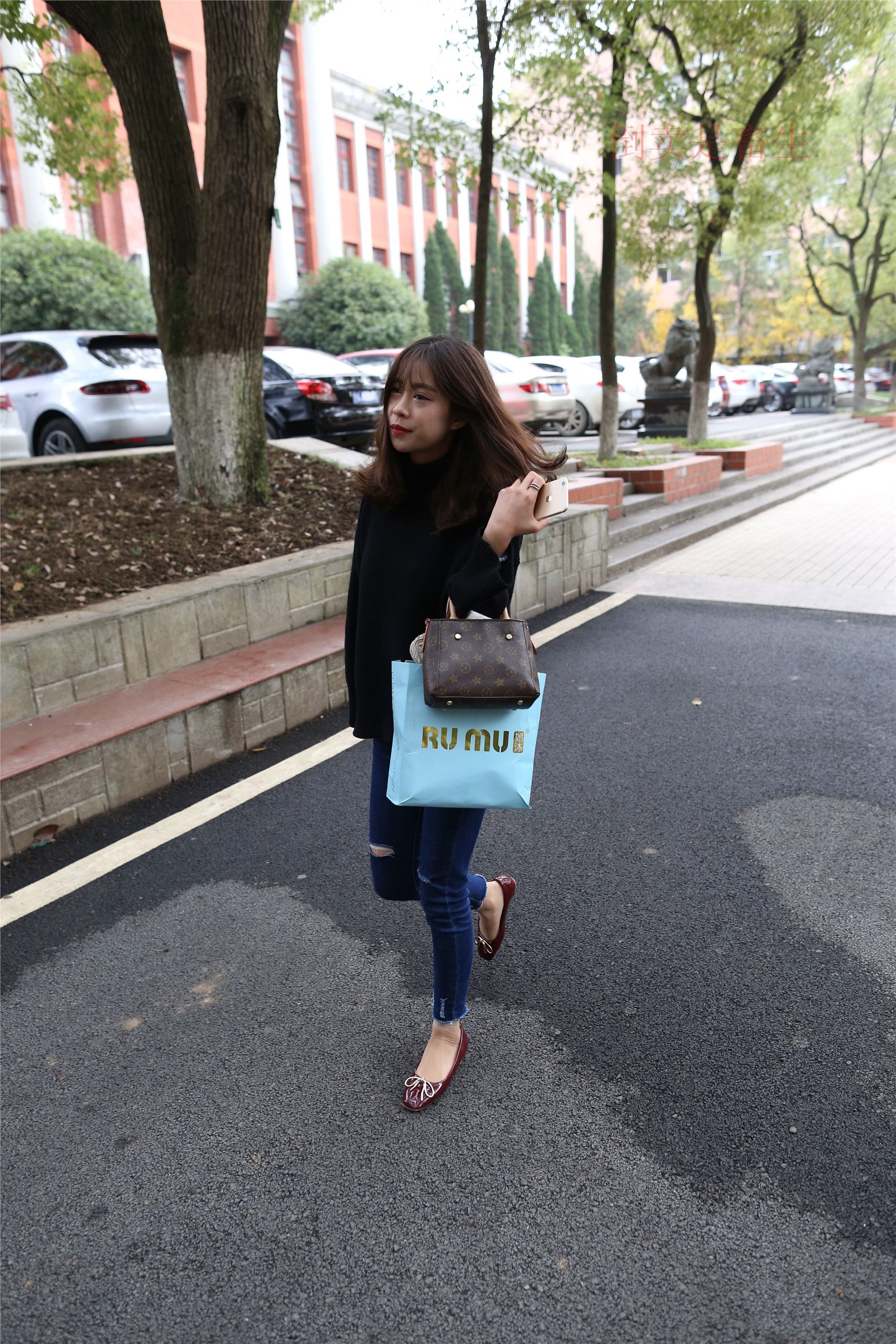 大西瓜美女图片 Z5-5 深牛短丝450P2