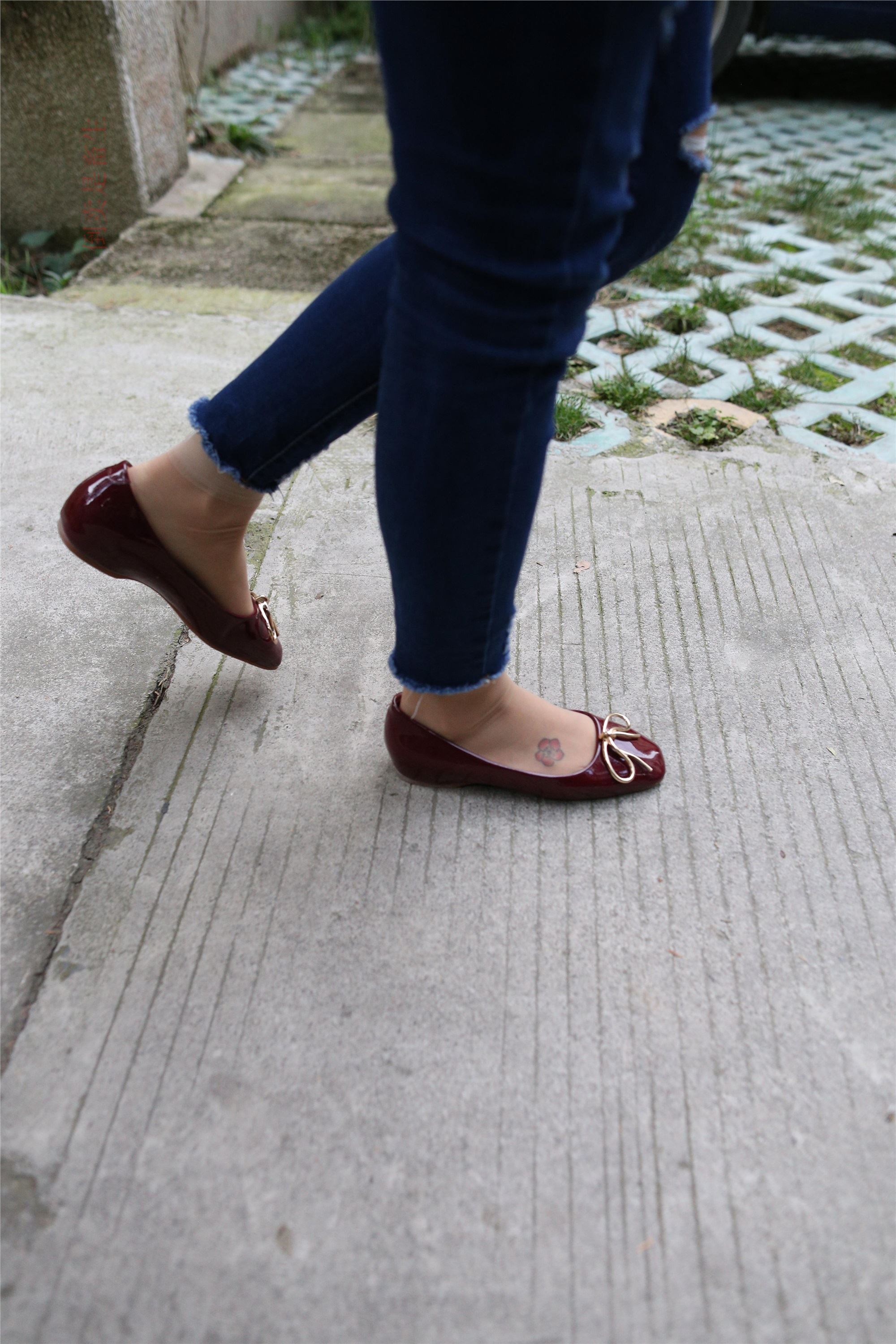 大西瓜美女图片 Z5-5 深牛短丝450P2