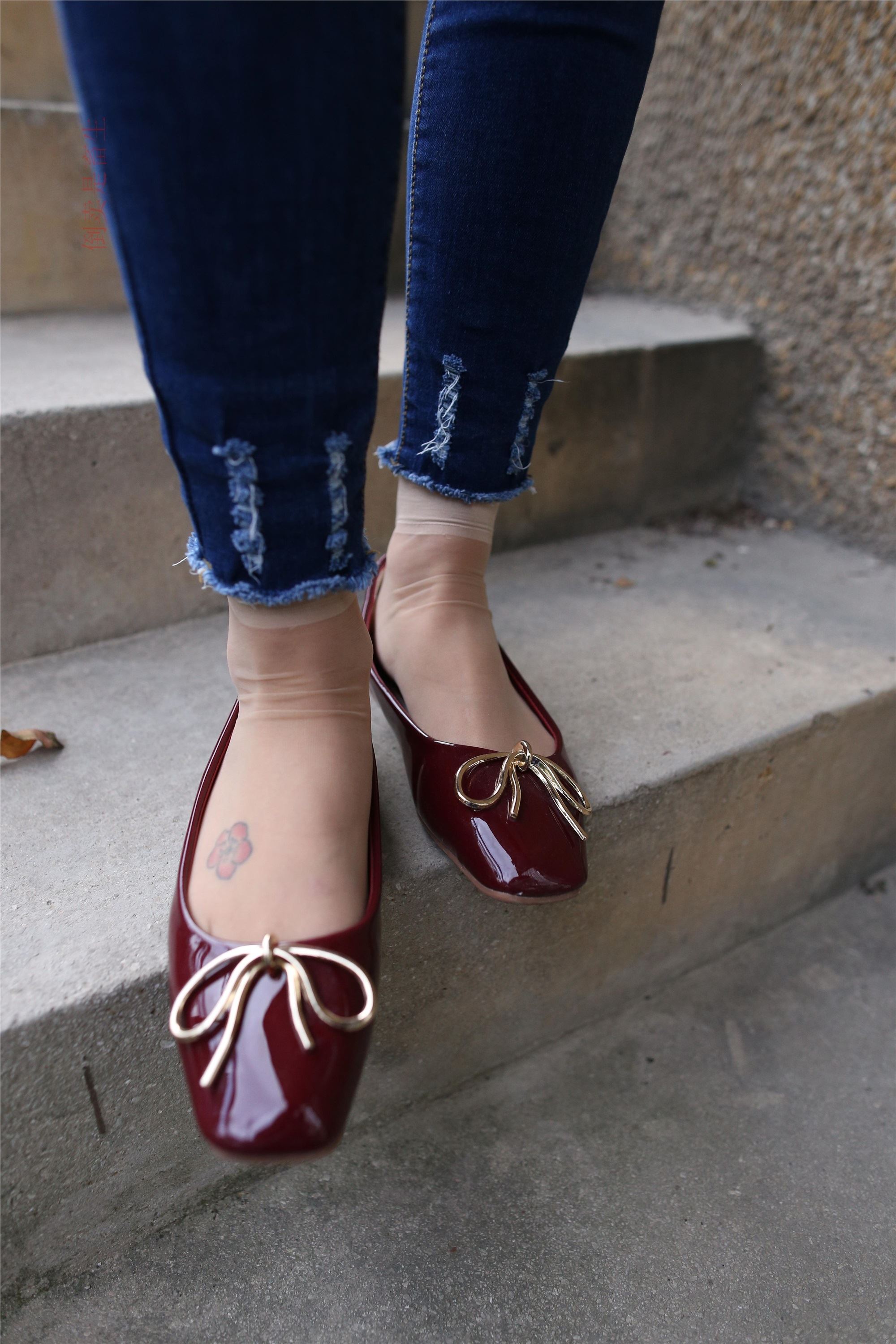 大西瓜美女图片 Z5-5 深牛短丝450P2