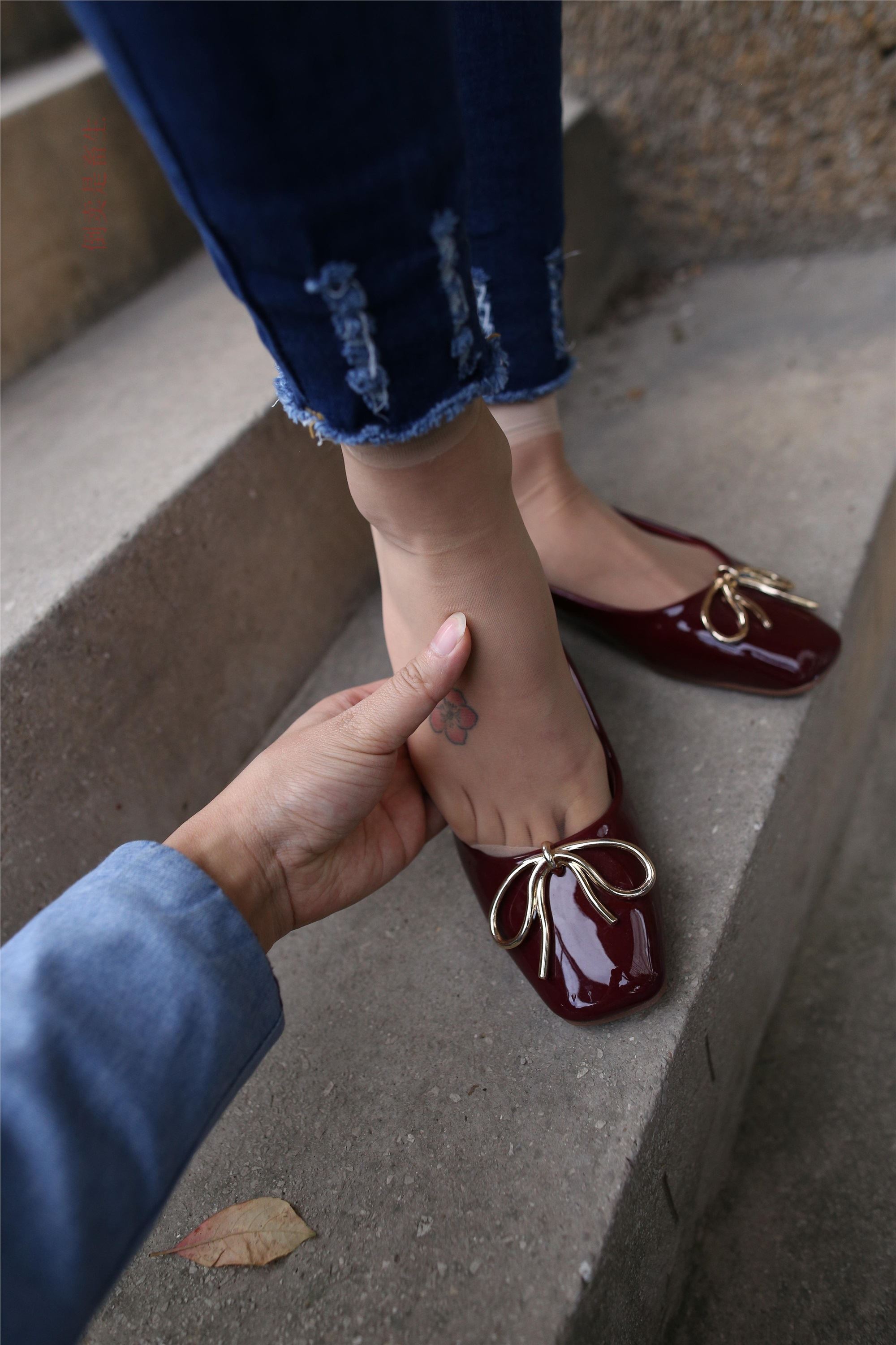 大西瓜美女图片 Z5-5 深牛短丝450P2