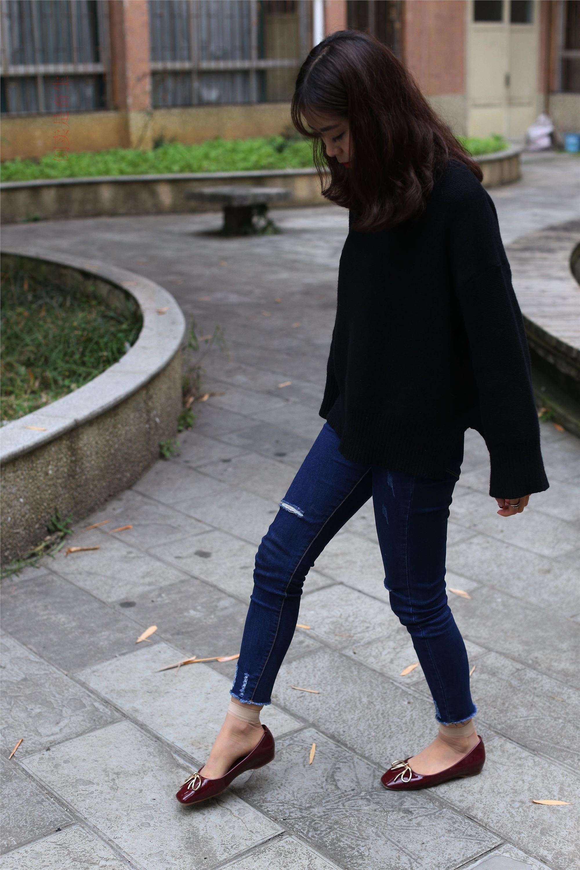 大西瓜美女图片 Z5-5 深牛短丝450P2