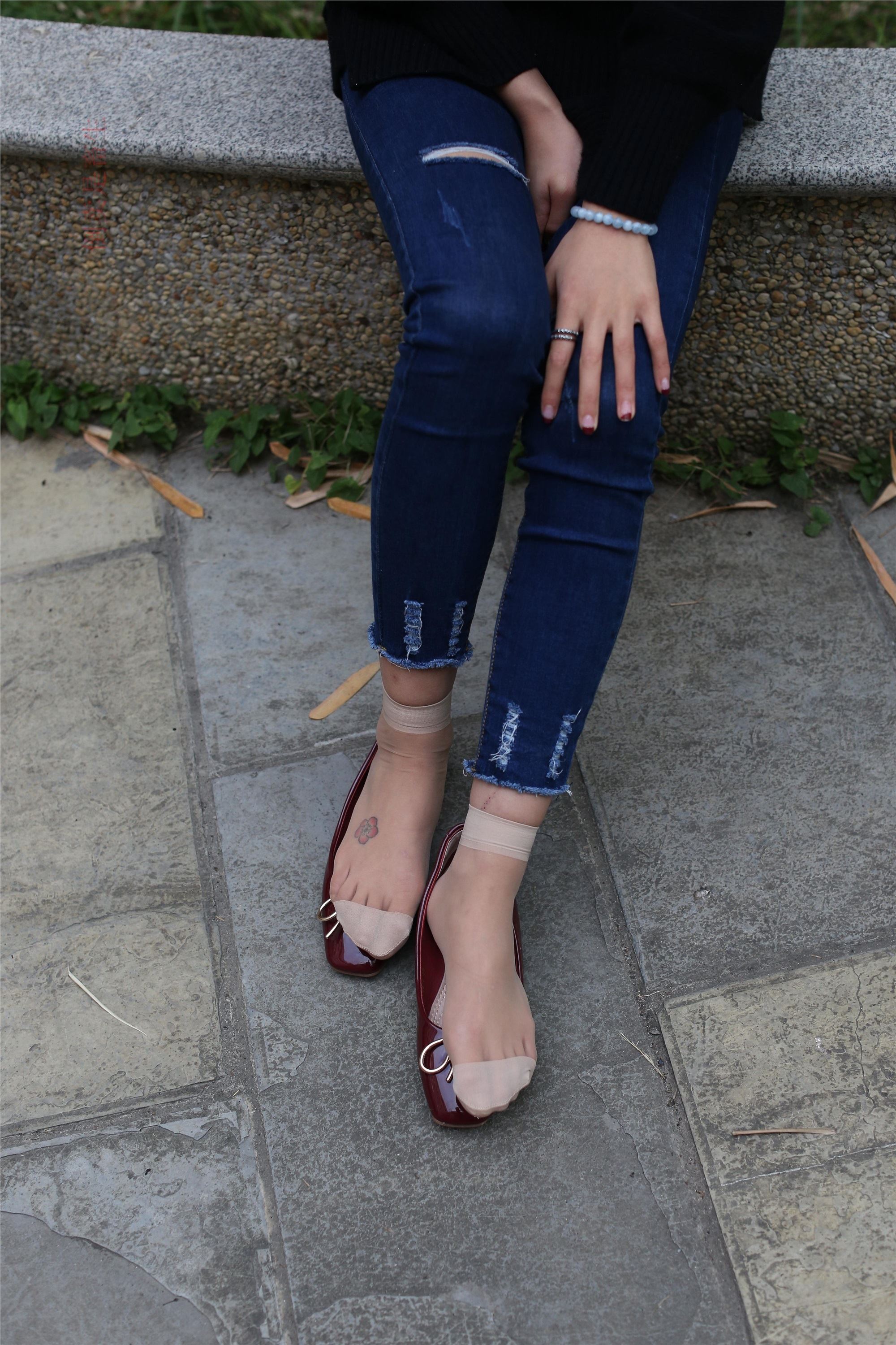 大西瓜美女图片 Z5-5 深牛短丝450P2