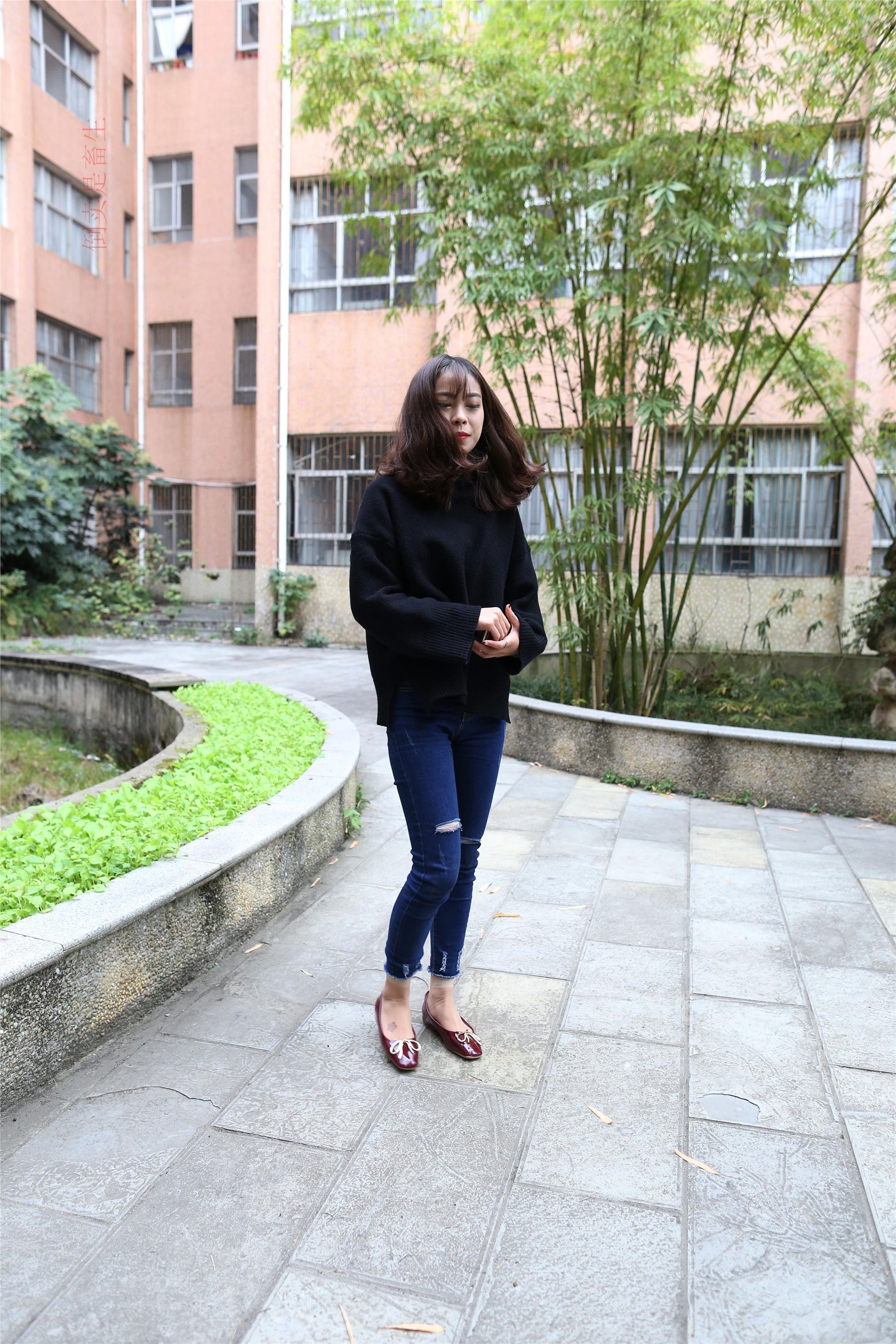 大西瓜美女图片 Z5-5 深牛短丝450P2