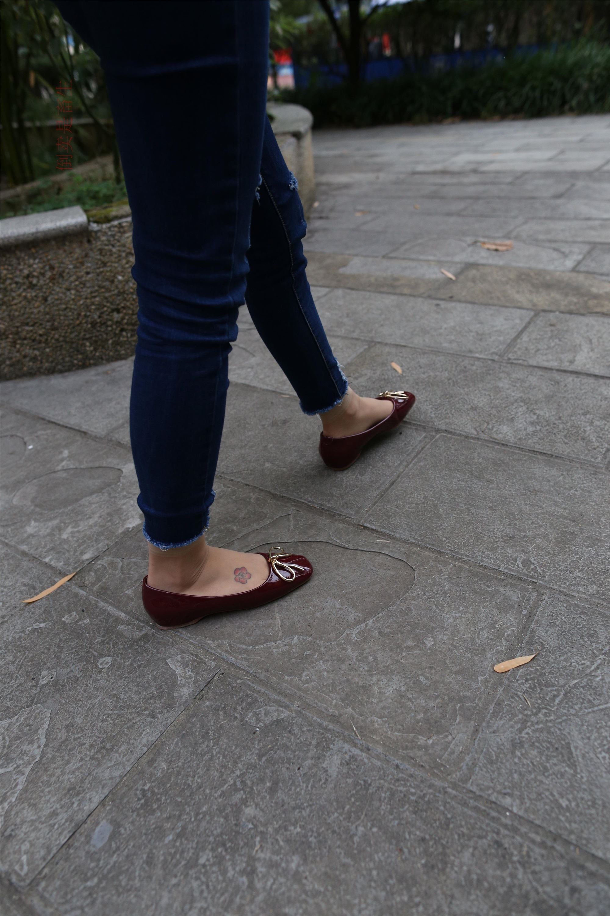 大西瓜美女图片 Z5-5 深牛短丝450P2