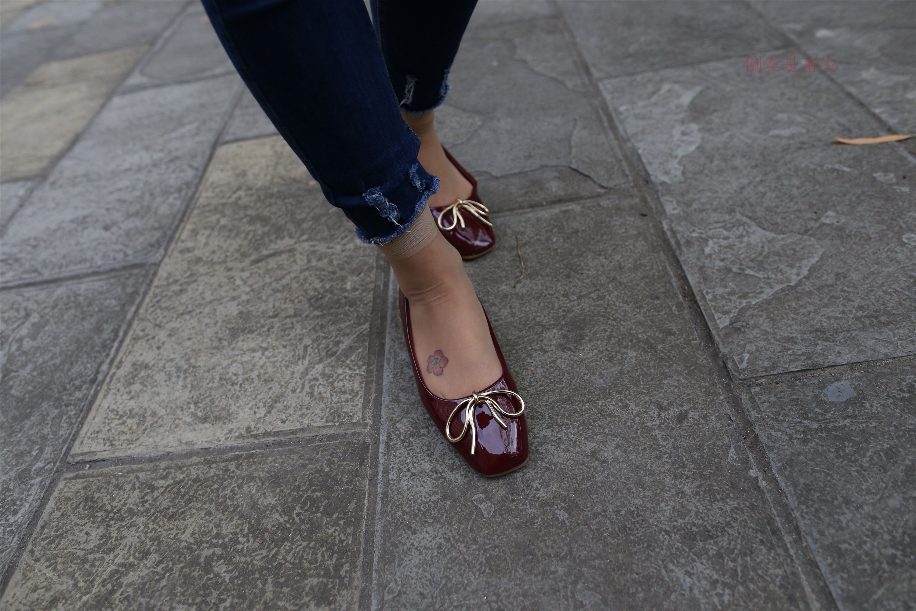 大西瓜美女图片 Z5-5 深牛短丝450P2