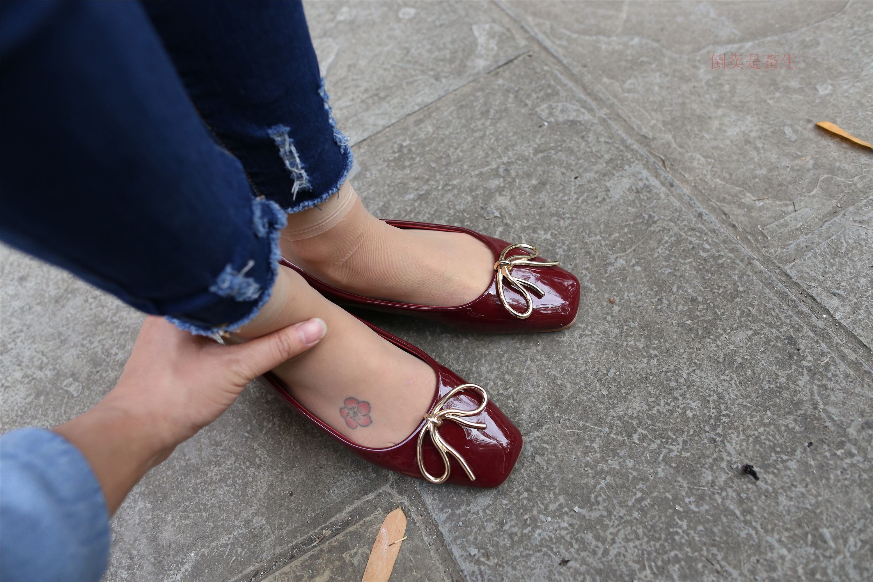 大西瓜美女图片 Z5-5 深牛短丝450P2