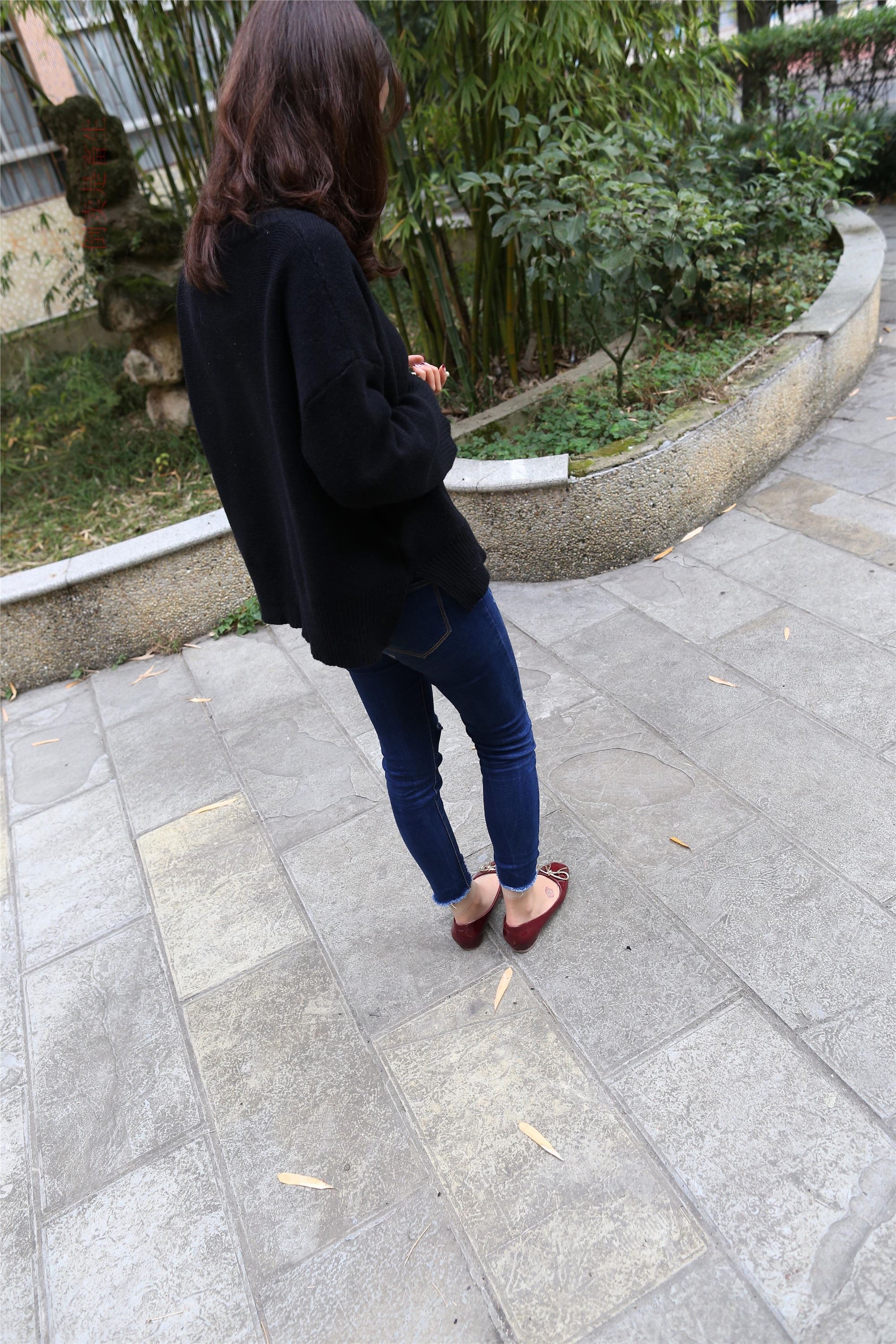 大西瓜美女图片 Z5-5 深牛短丝450P2