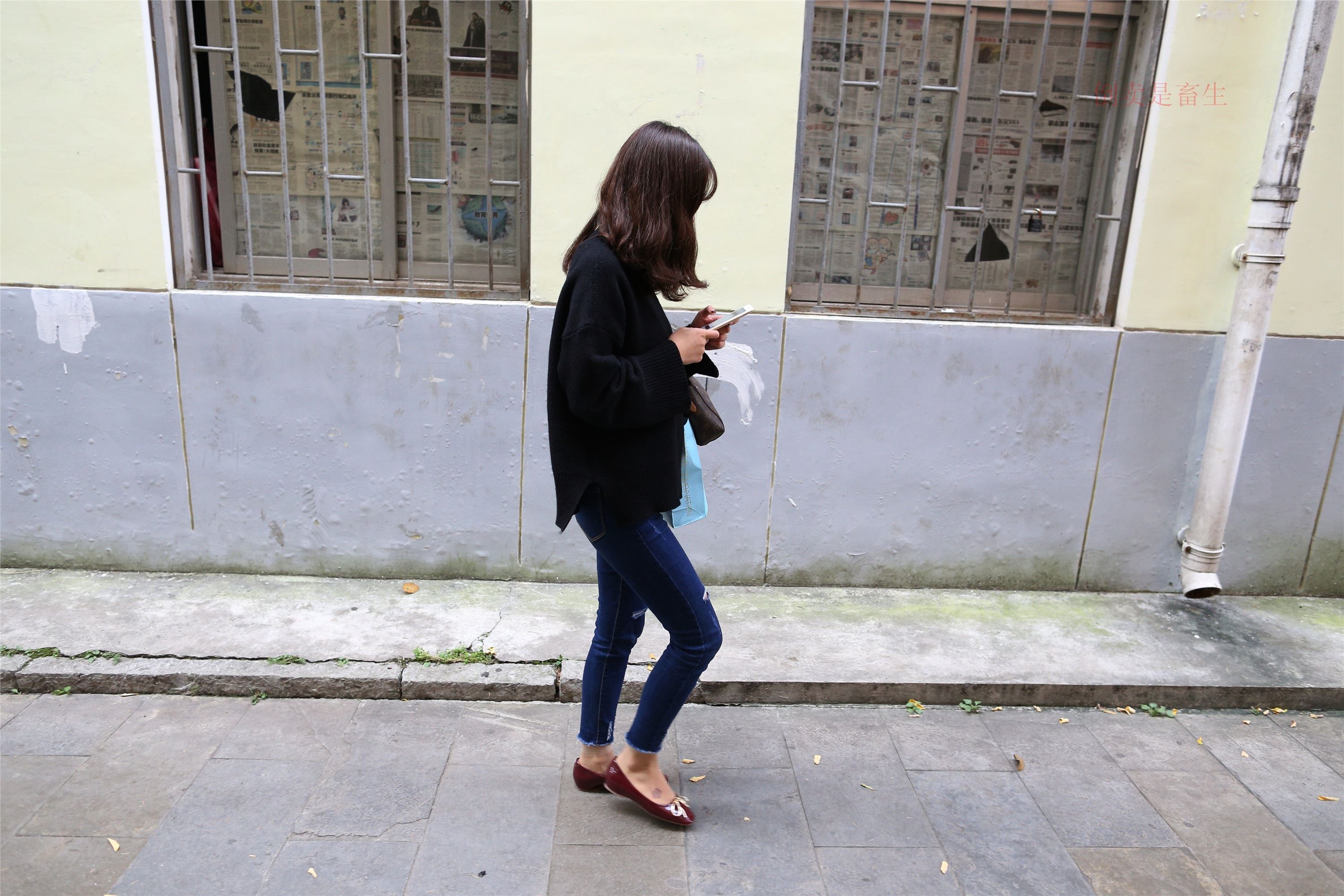 大西瓜美女图片 Z5-5 深牛短丝450P2