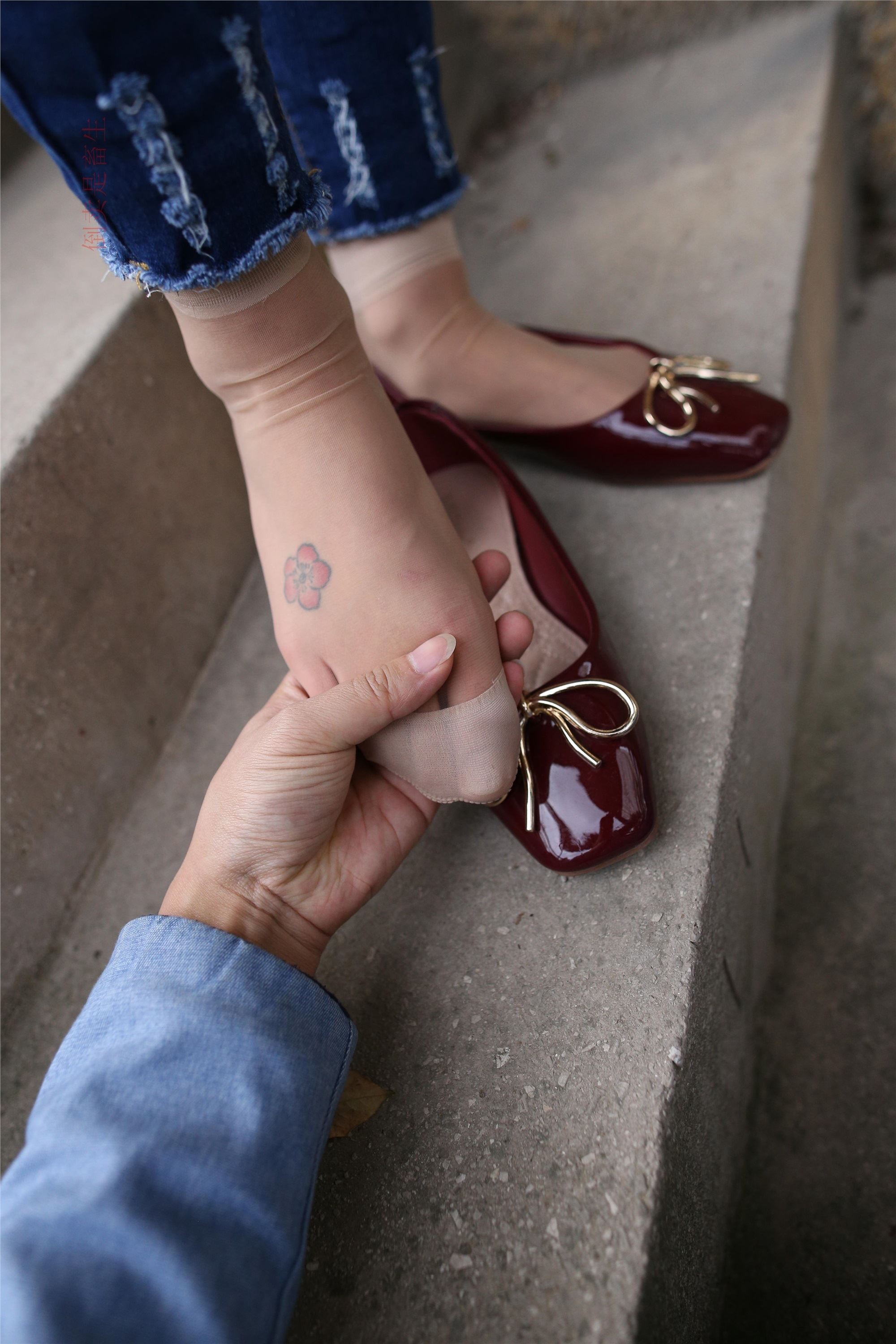 大西瓜美女图片 Z5-5 深牛短丝450P3