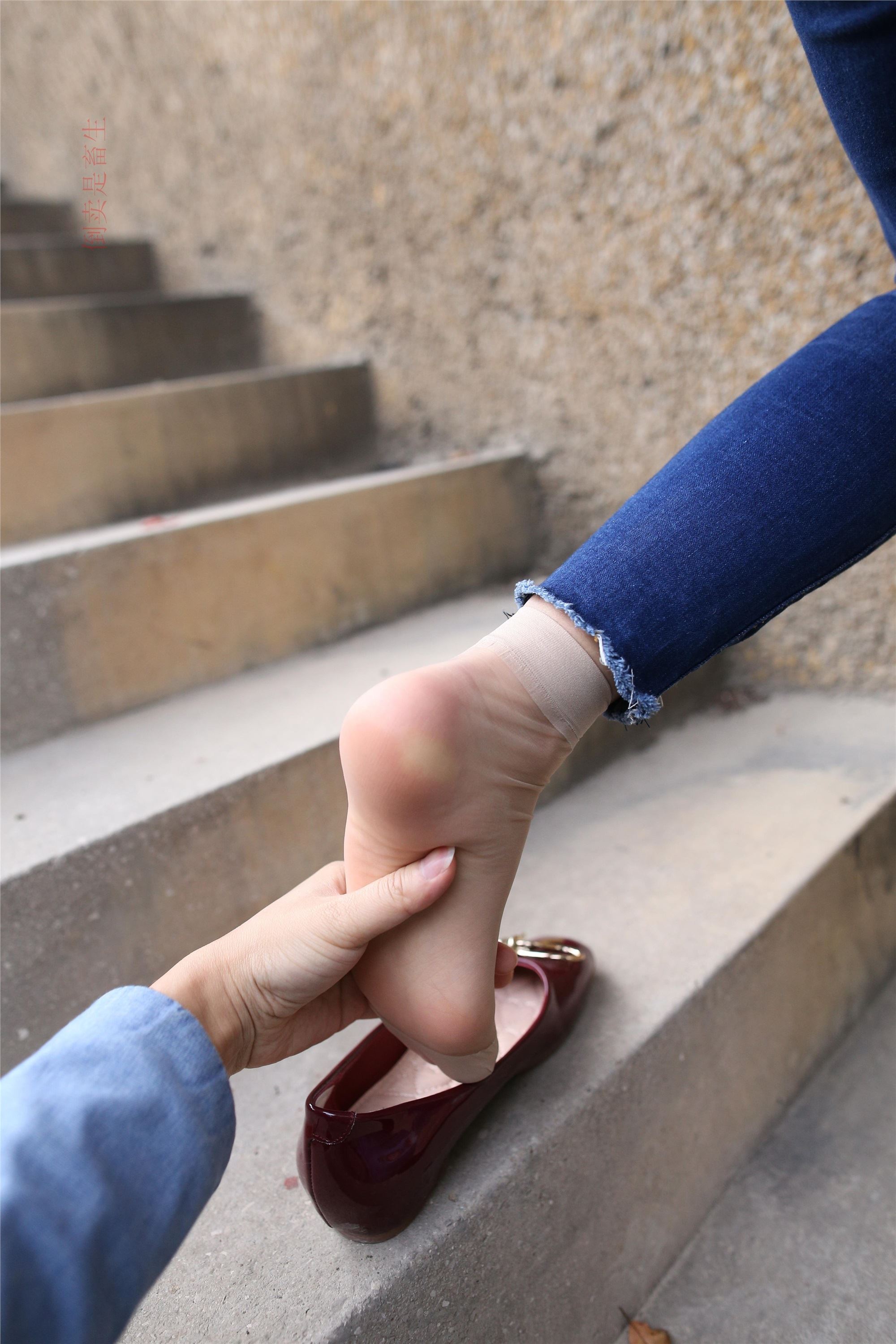 大西瓜美女图片 Z5-5 深牛短丝450P3