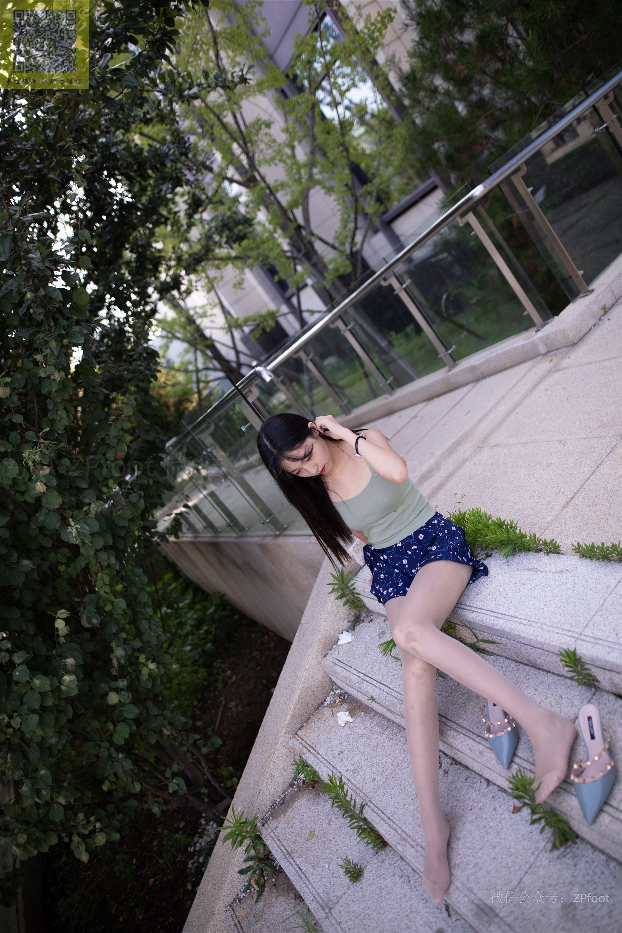 山茶摄影 – 高挑又漂亮的气质学妹