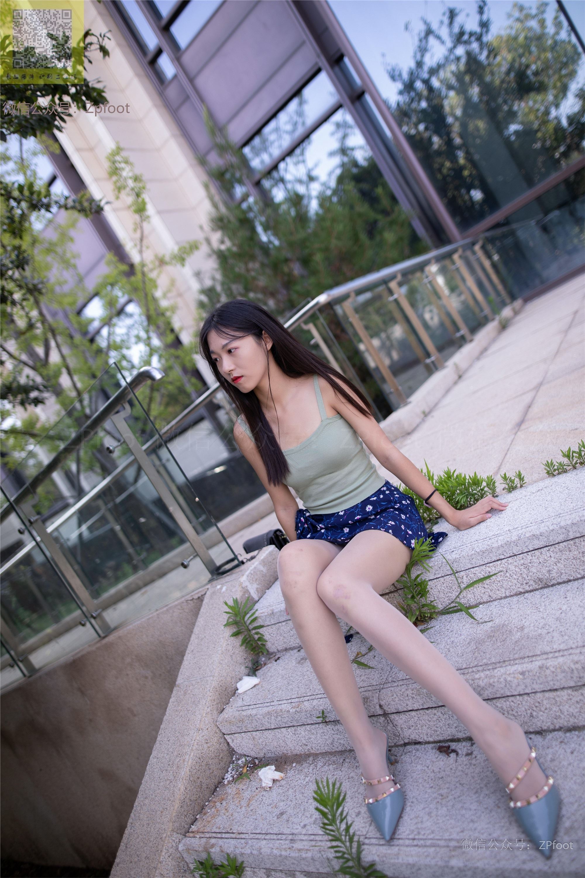 山茶摄影 – 高挑又漂亮的气质学妹