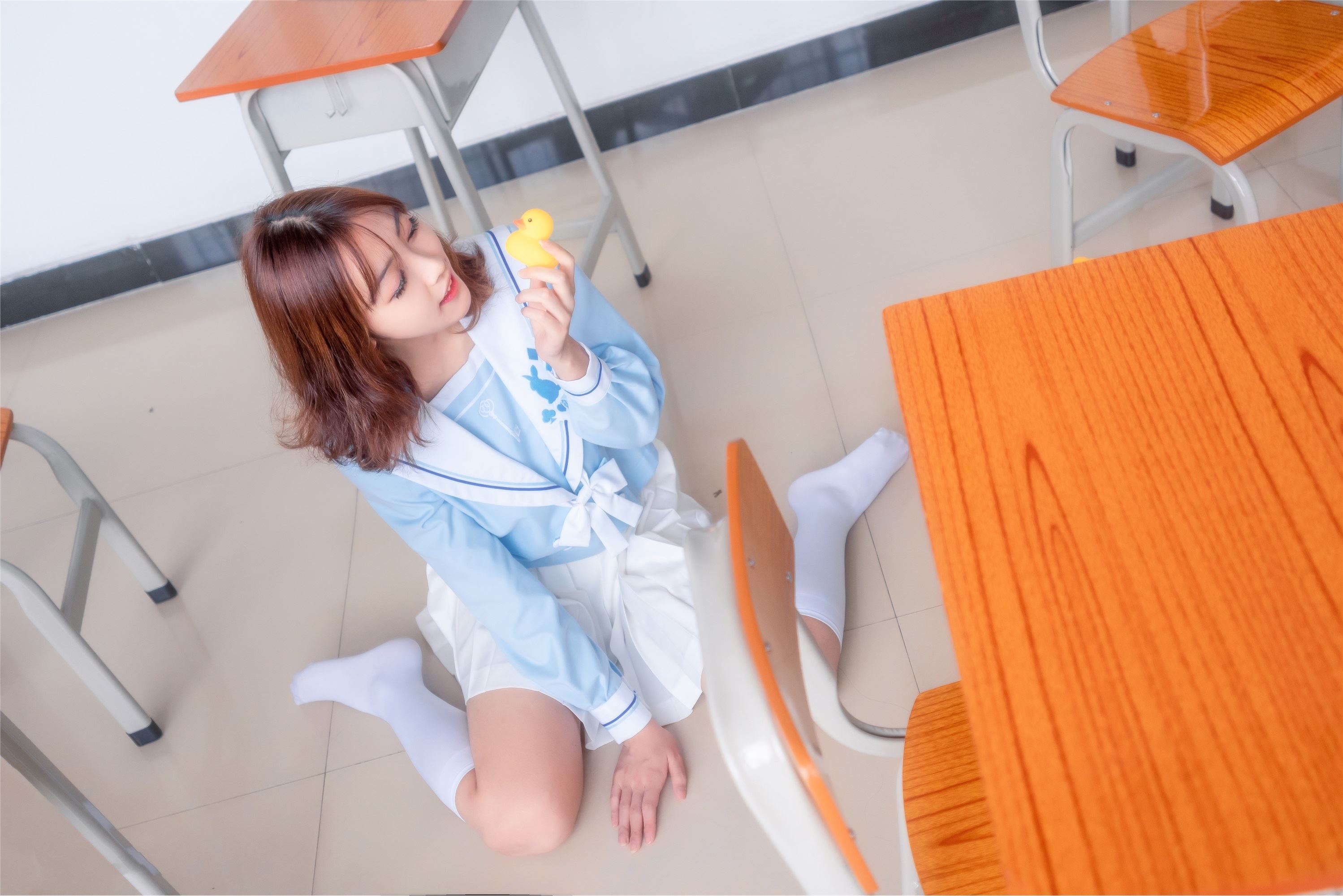 喵糖映画  VOL.009 小黄鸭与白丝