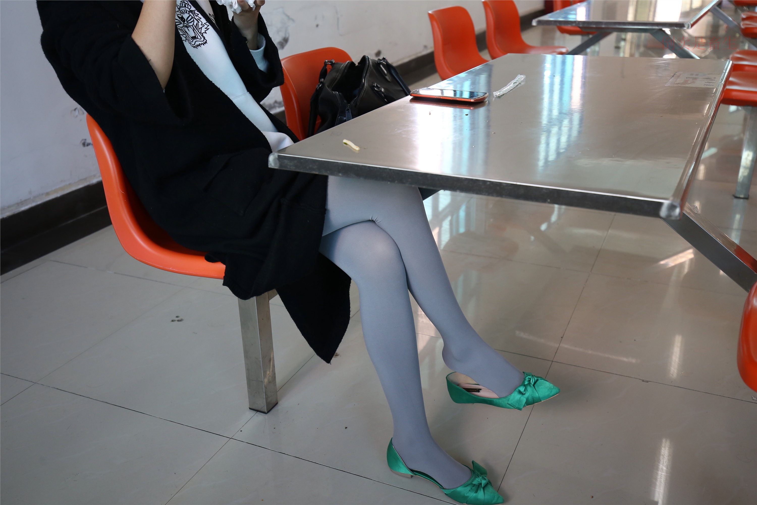 大西瓜美女图片 Z6-2 模特1 灰丝热705P1