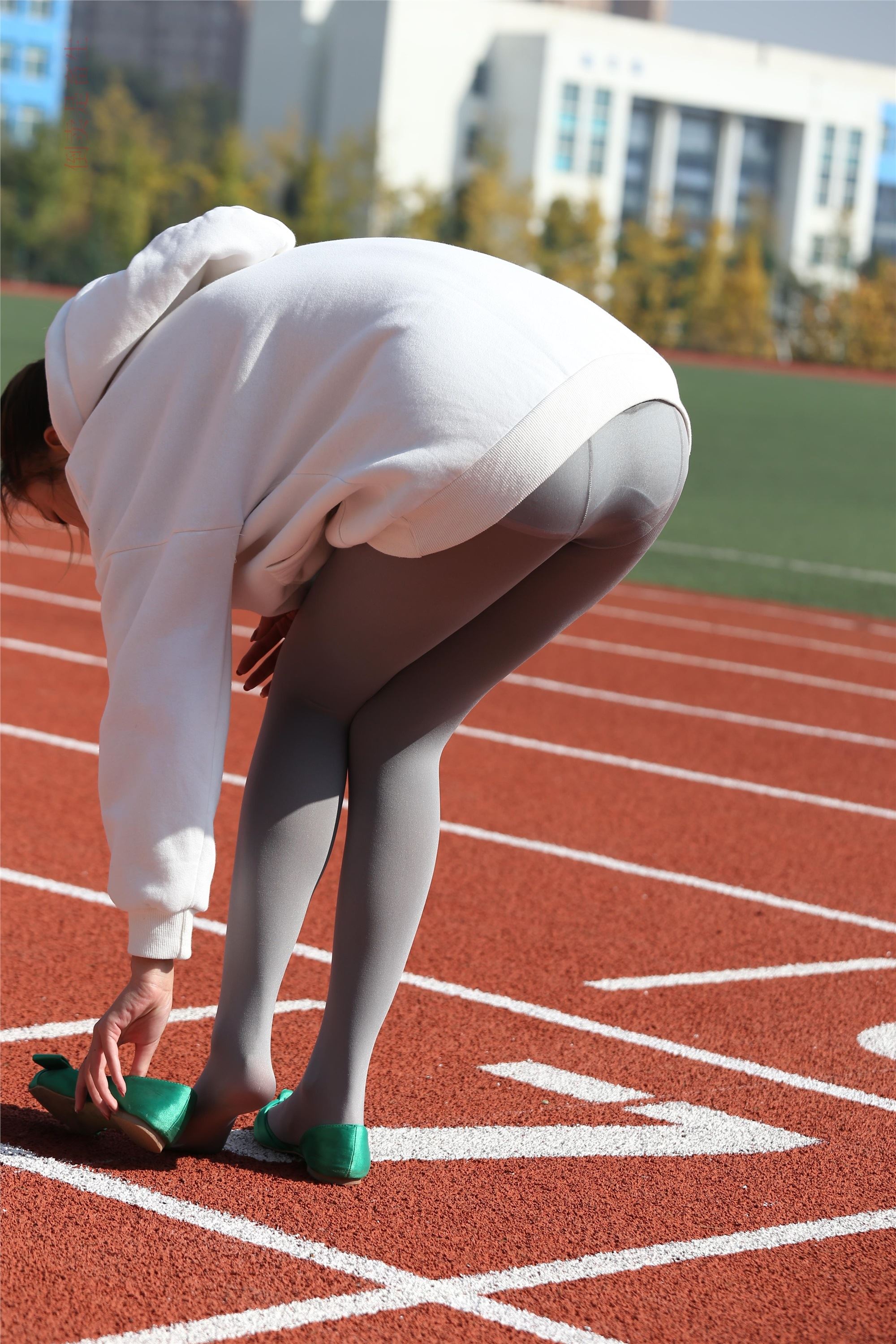 大西瓜美女图片 Z6-2 模特1 灰丝热705P1