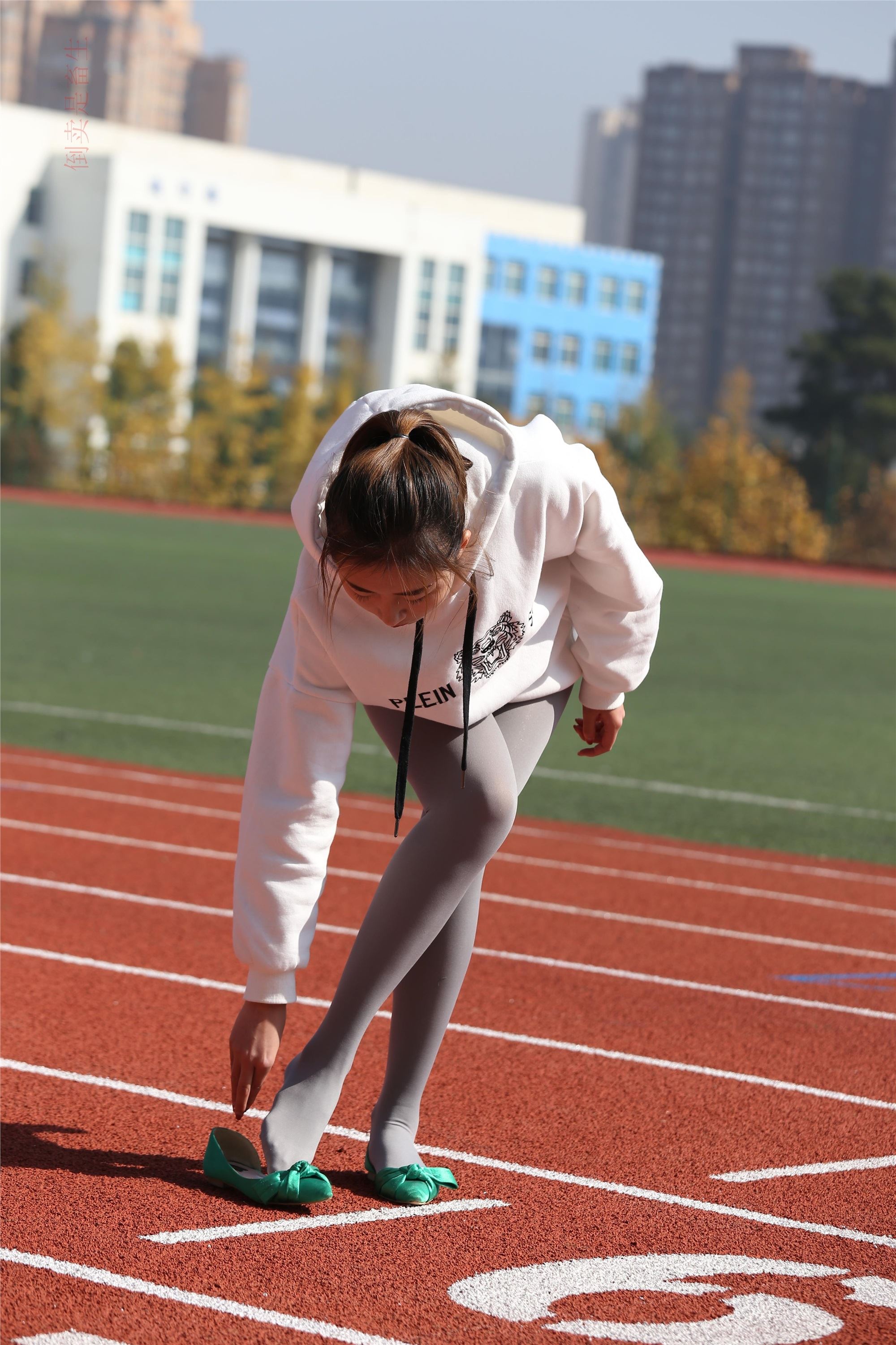 大西瓜美女图片 Z6-2 模特1 灰丝热705P2