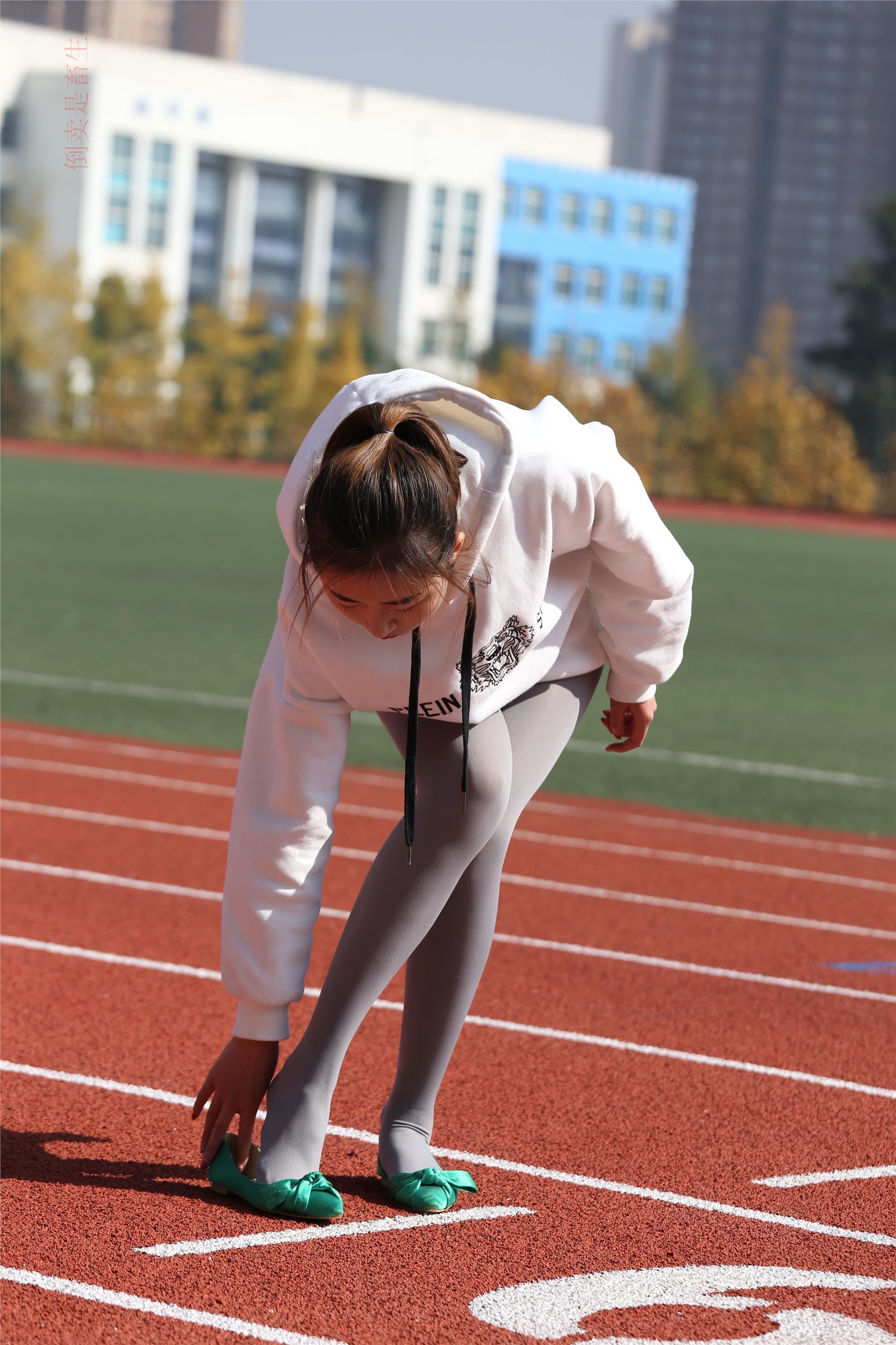 大西瓜美女图片 Z6-2 模特1 灰丝热705P2