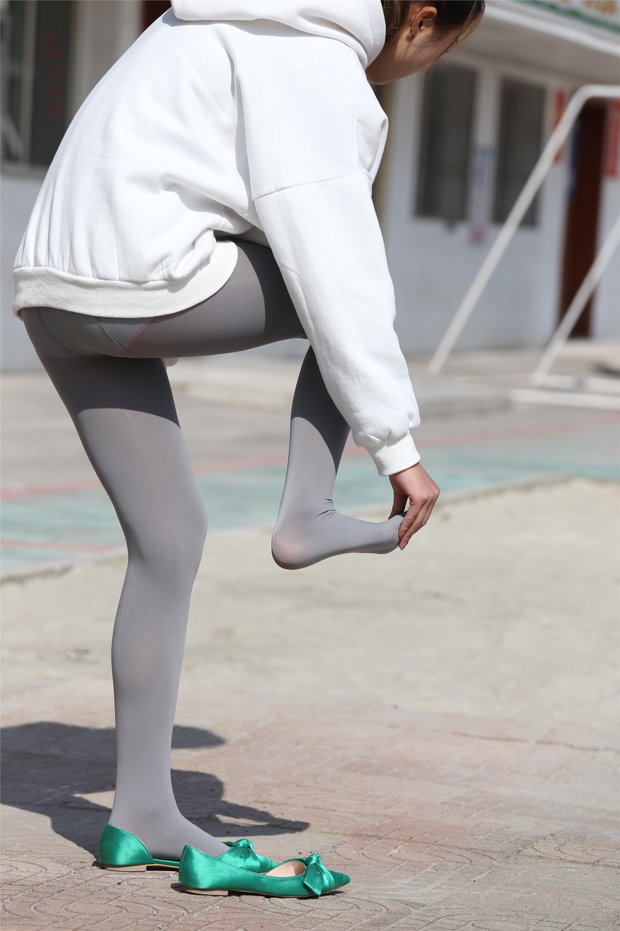 大西瓜美女图片 Z6-2 模特1 灰丝热705P2