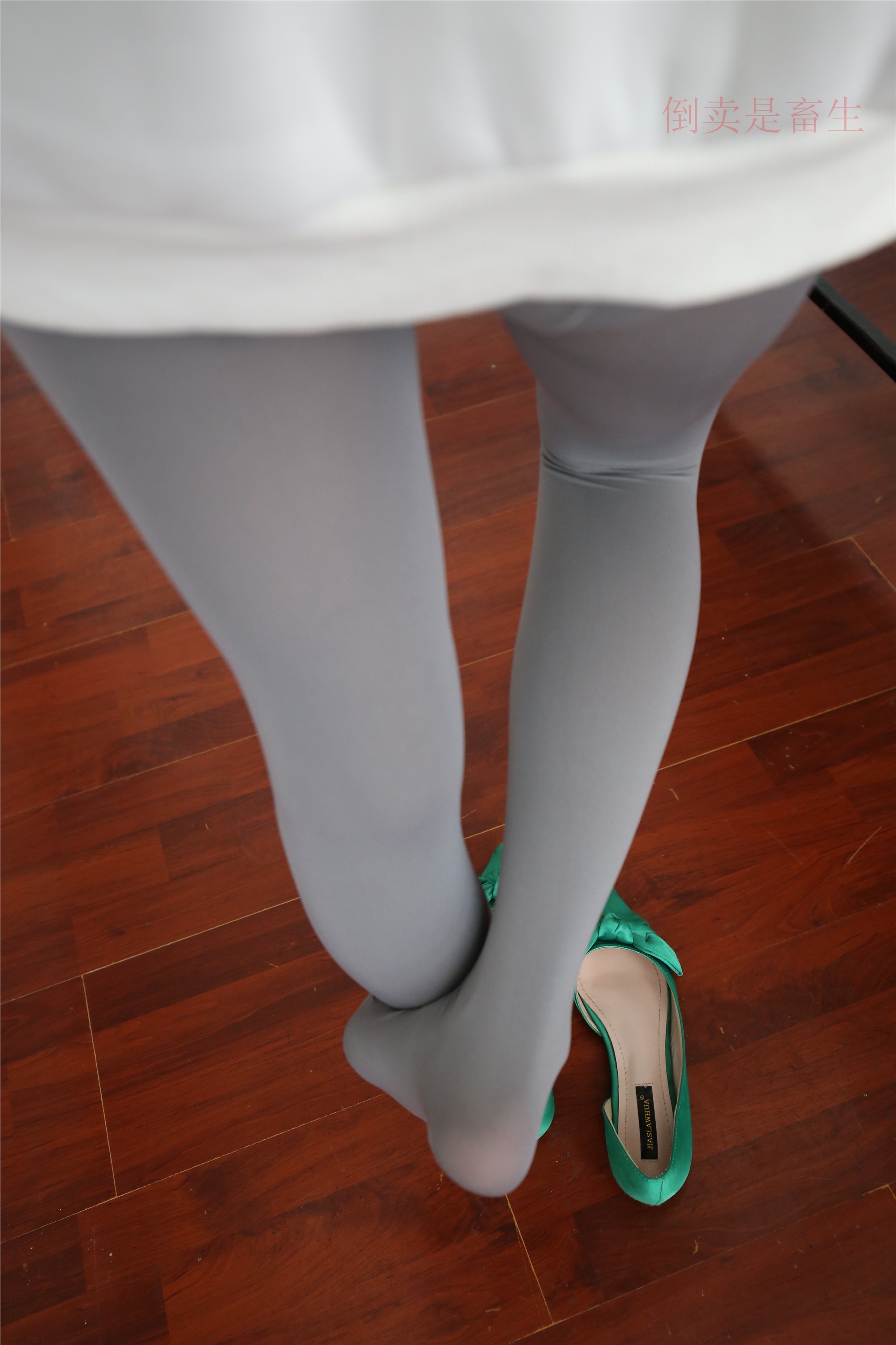 大西瓜美女图片 Z6-2 模特1 灰丝热705P4