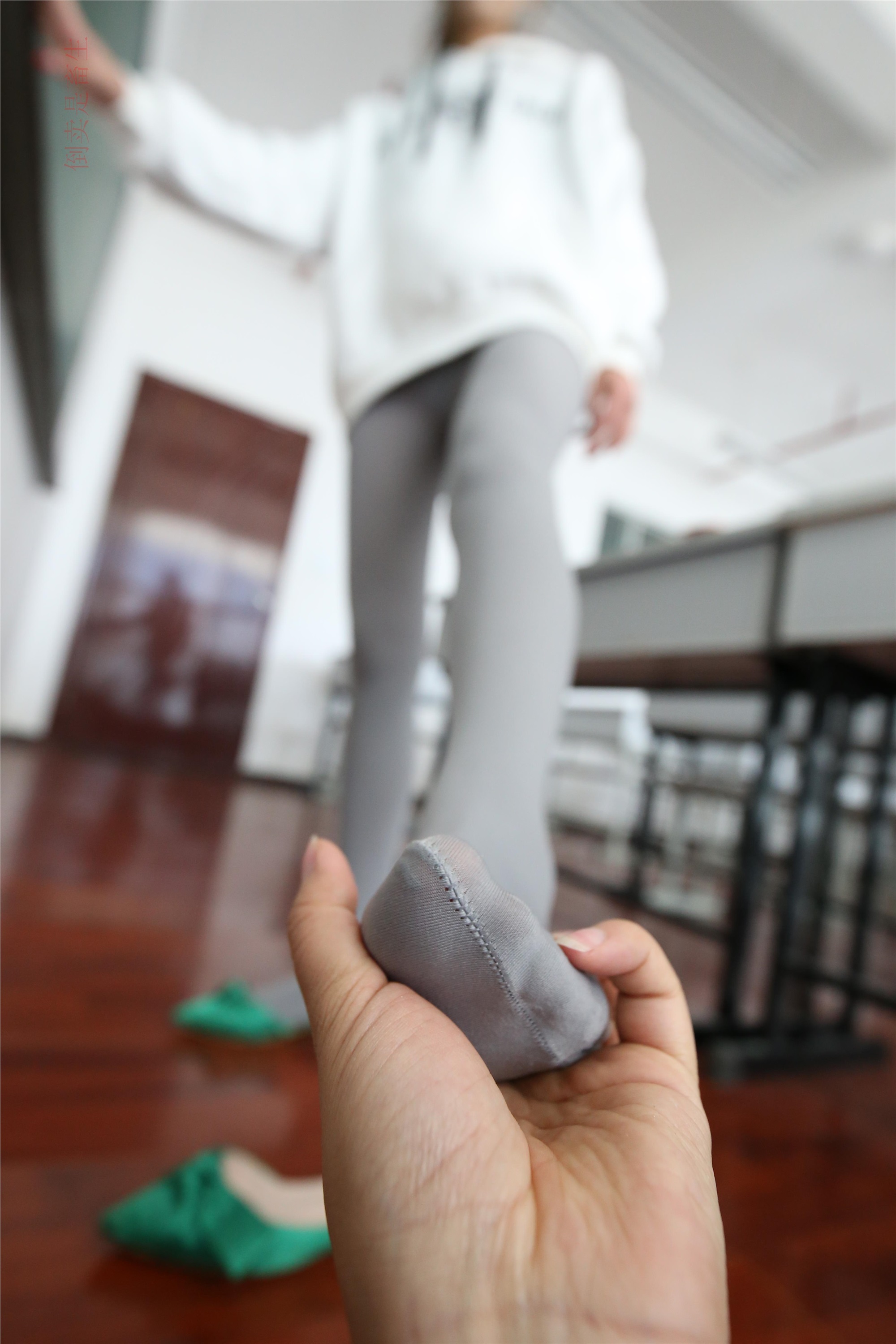 大西瓜美女图片 Z6-2 模特1 灰丝热705P4