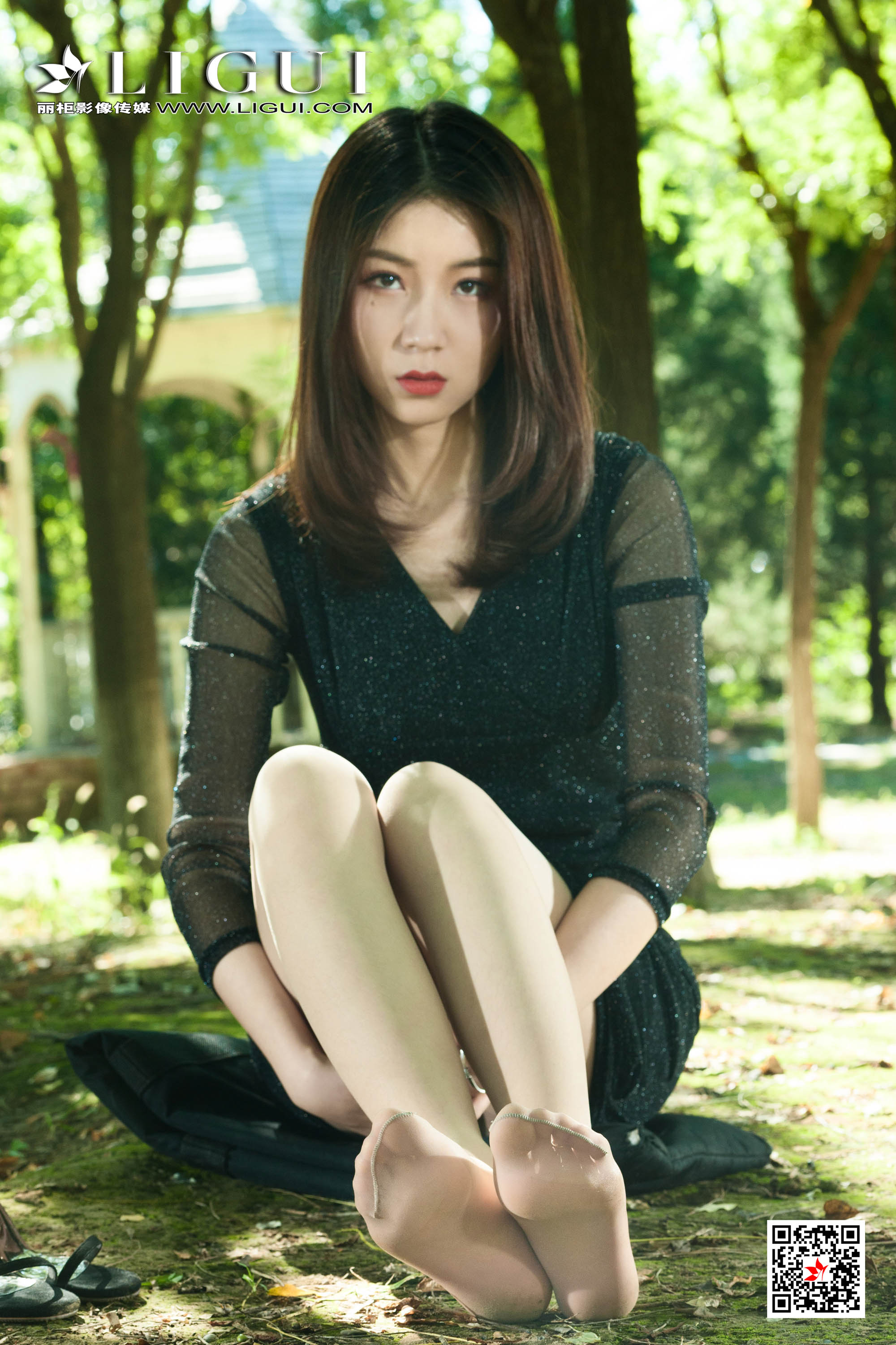 Ligui丽柜 2019.11.04《野外遇娇丝》虫虫