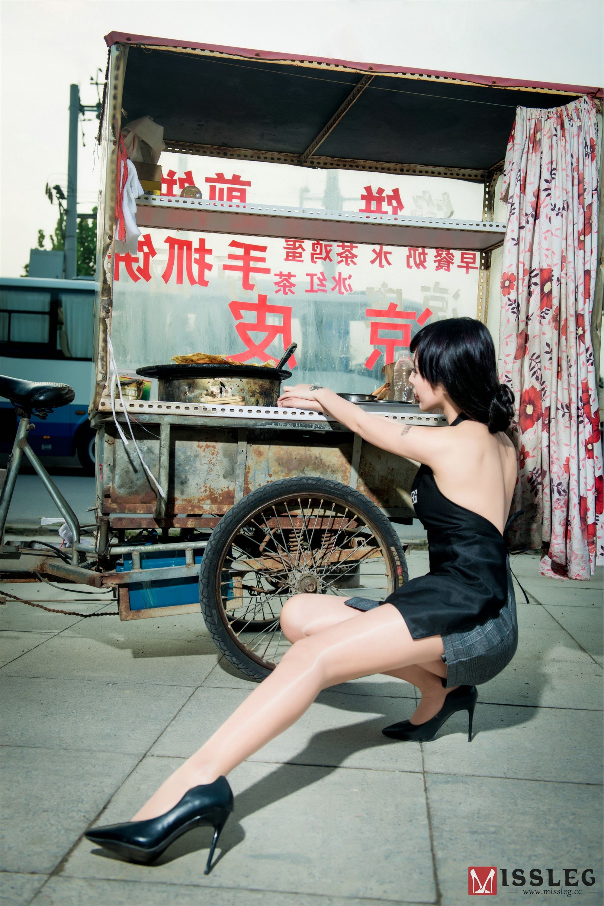 MISSLEG蜜丝  2018.11.23 V025 可可 出摊 钻石版