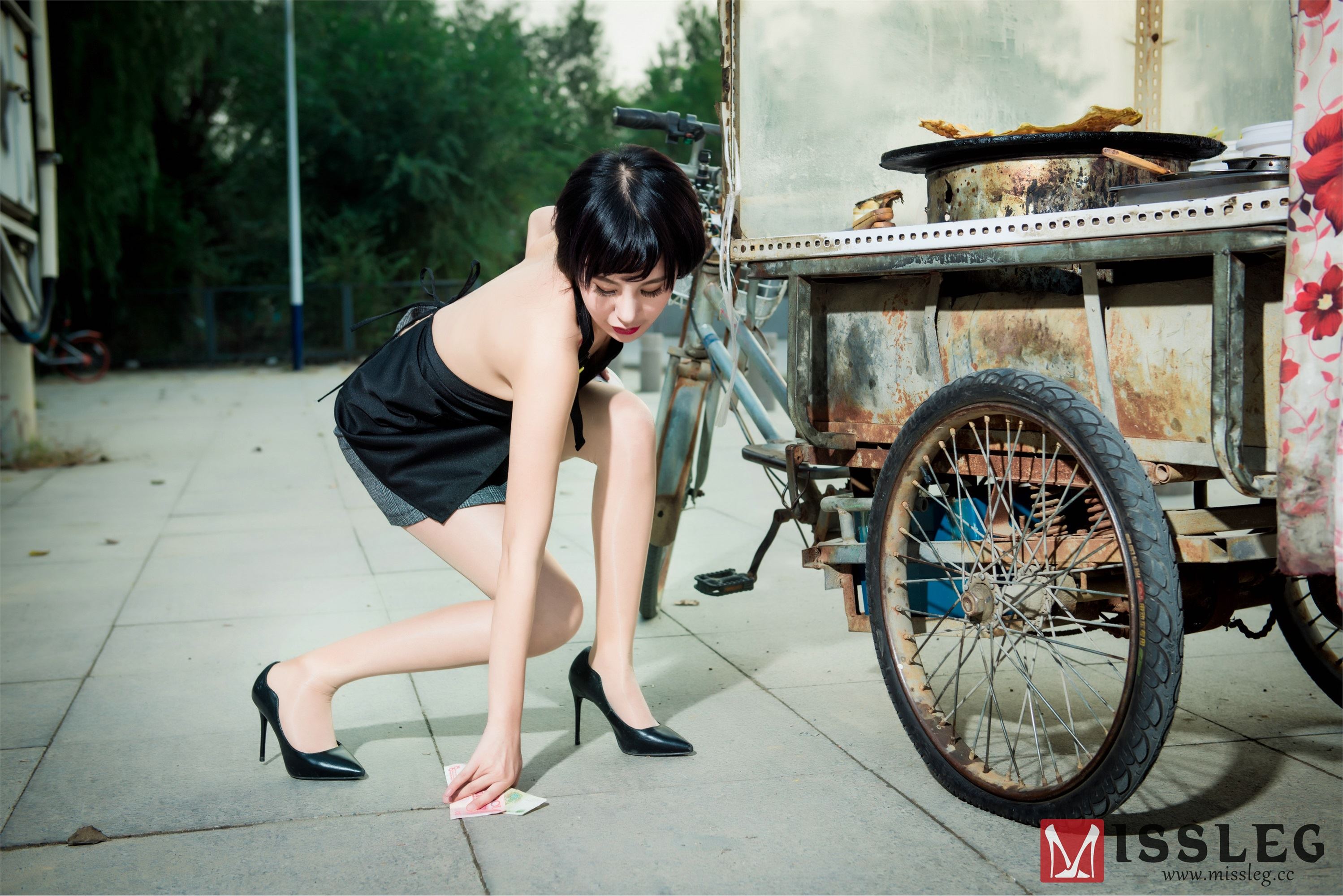 MISSLEG蜜丝  2018.11.23 V025 可可 出摊 钻石版