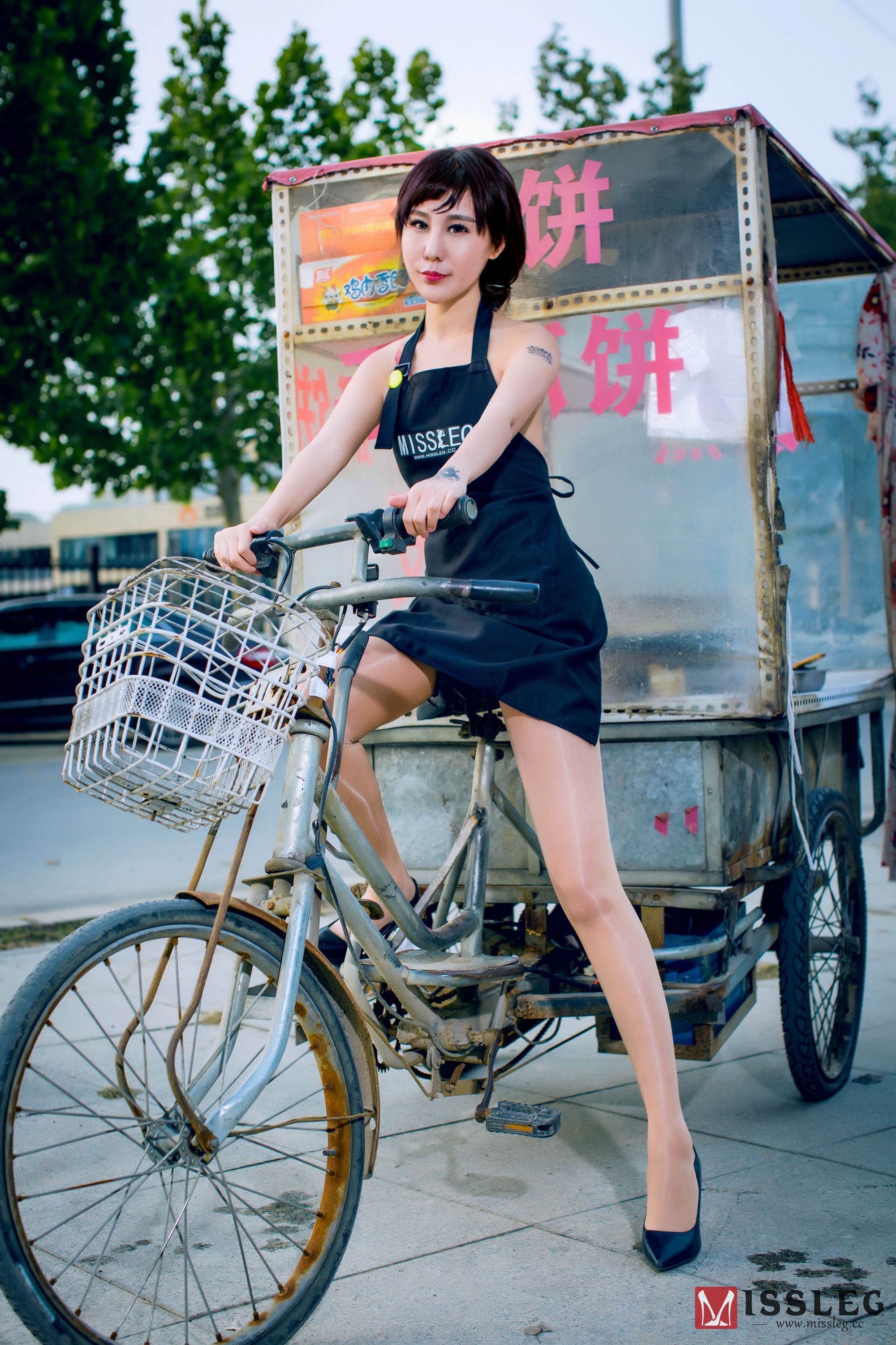 MISSLEG蜜丝  2018.11.23 V025 可可 出摊 钻石版