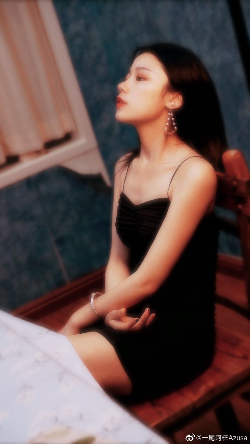 一尾阿梓Azusa Weibo 2019.5.158