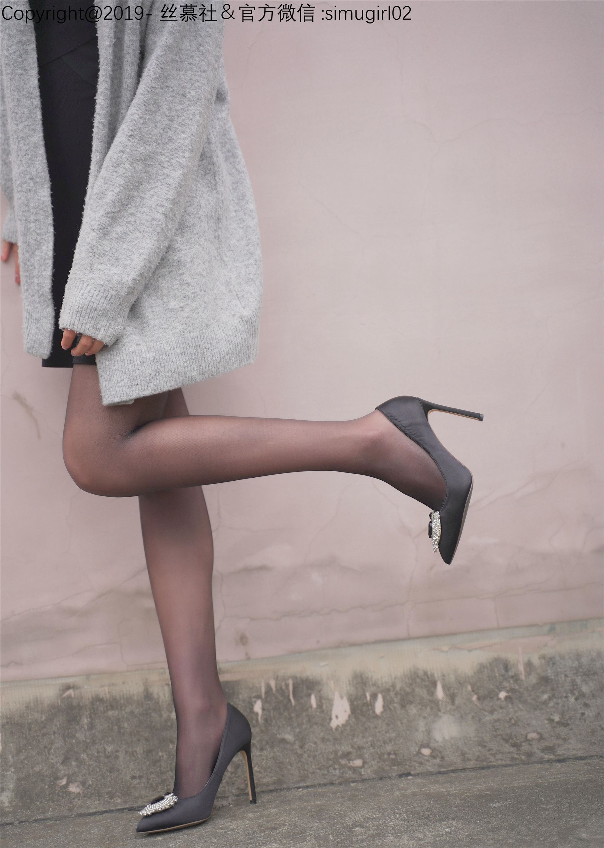 丝慕写真 SM010 模特：悦悦 《无丝足之悦耳》