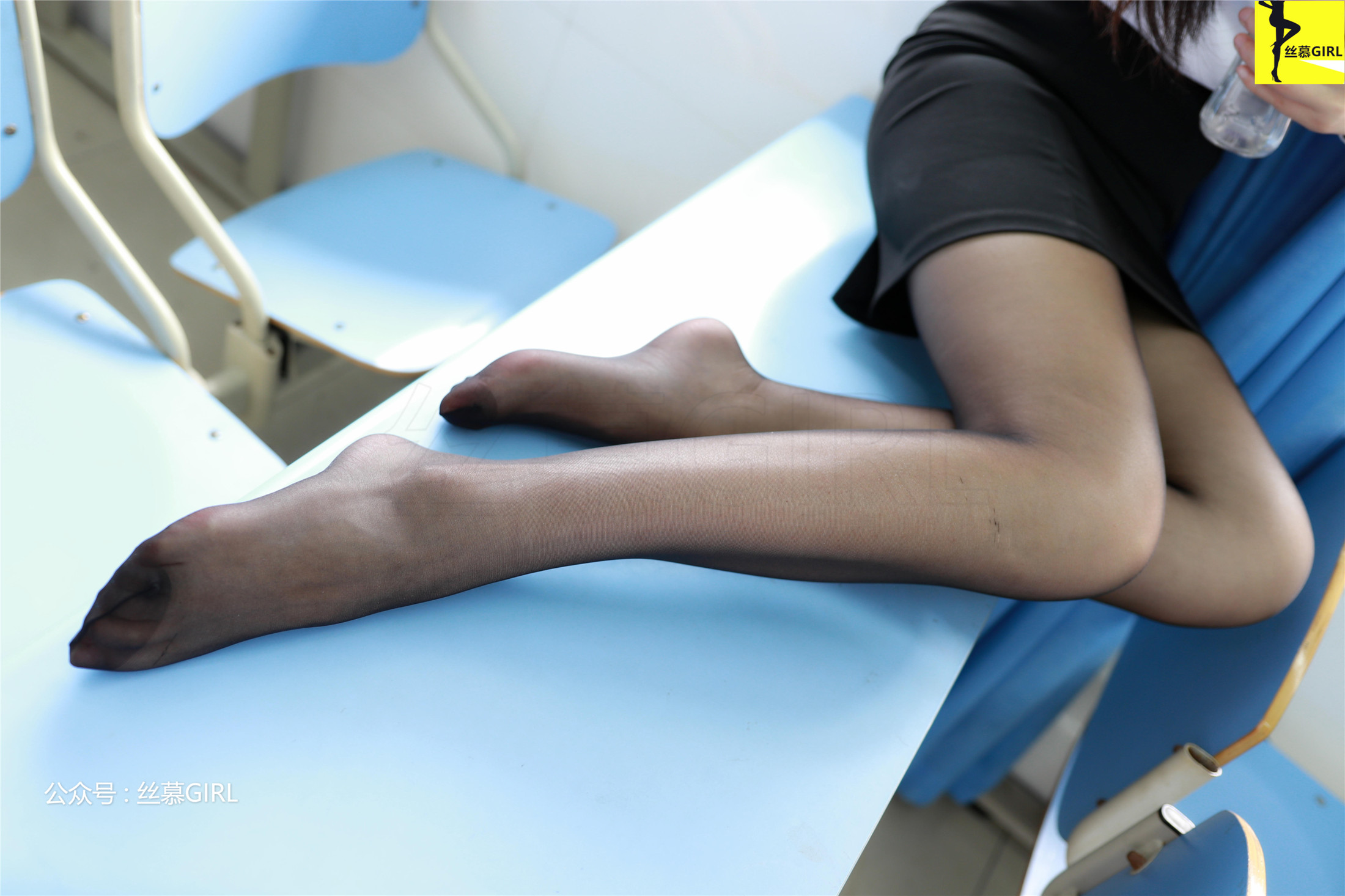 丝慕写真 第021期 模特：双双《作业交了吗》