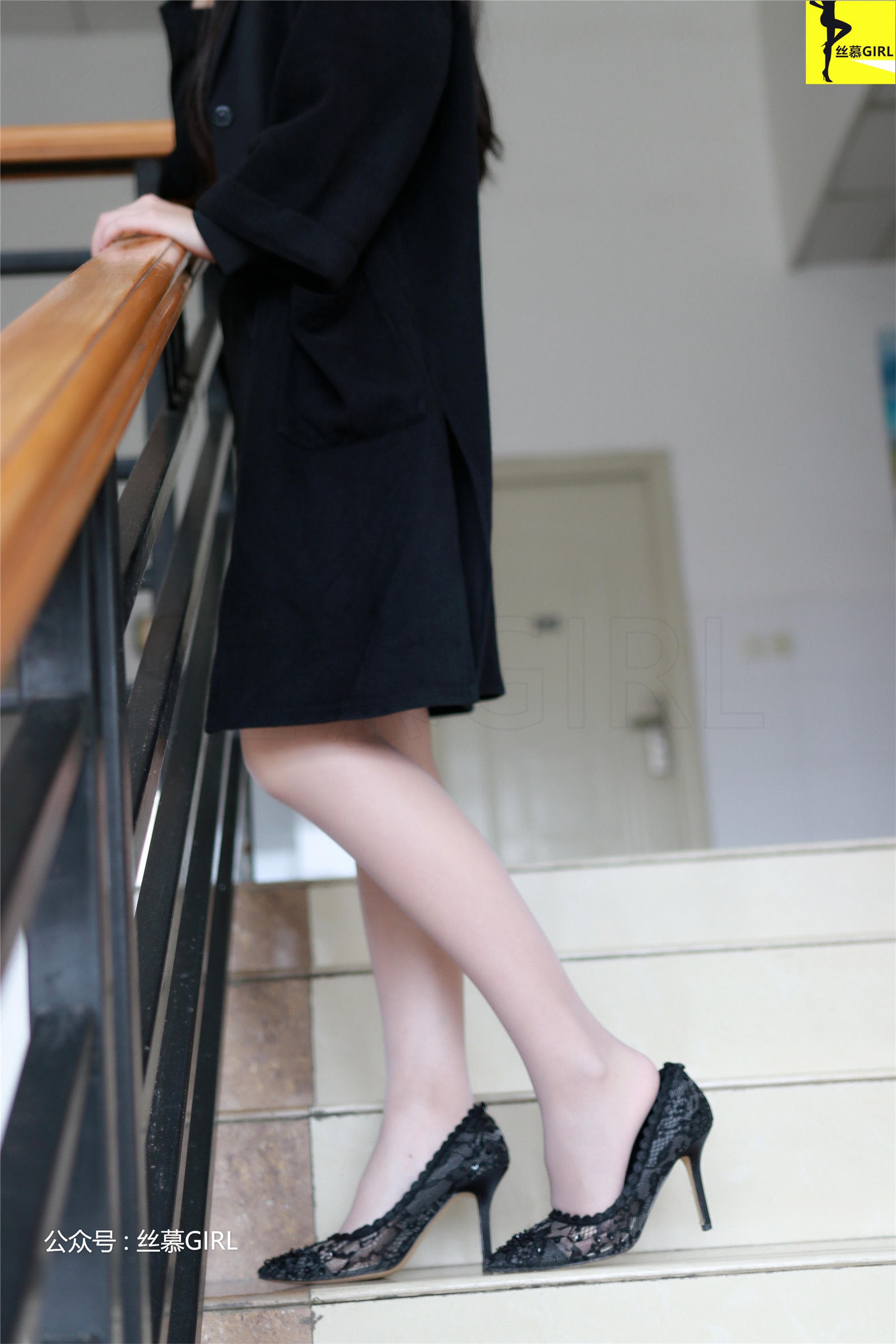 丝慕写真 第021期 模特：双双《作业交了吗》