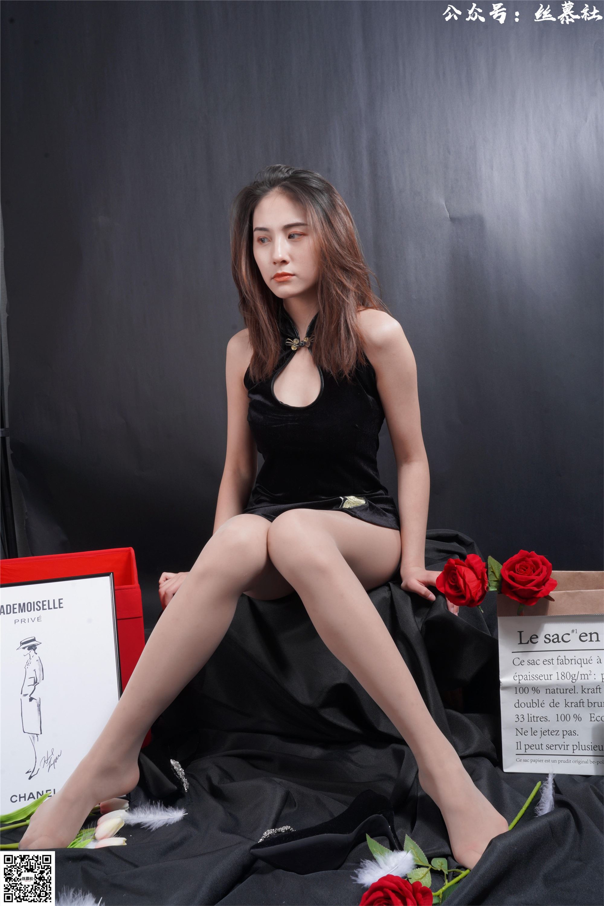 丝慕写真 SM001 《丝与玫瑰》