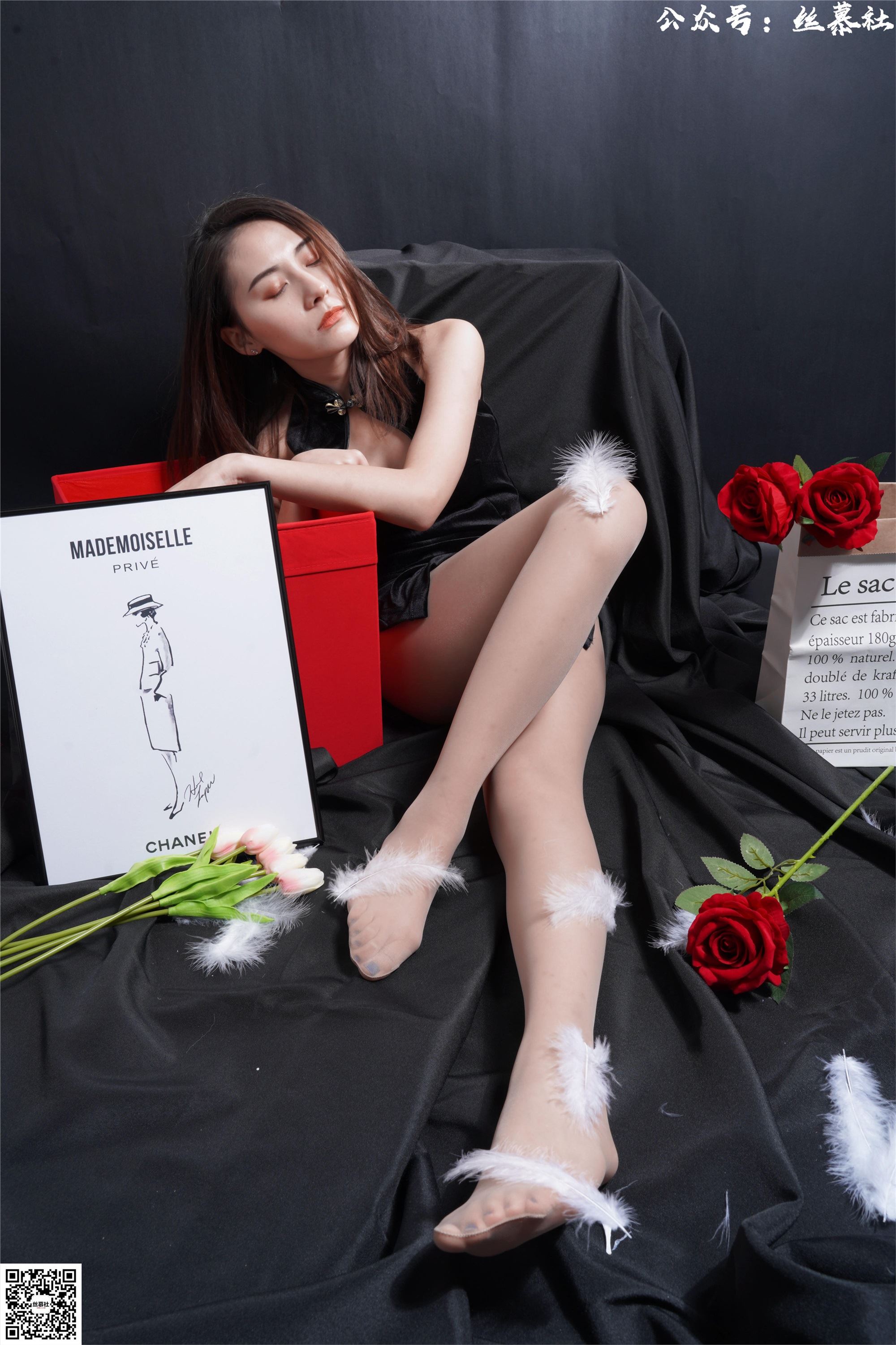 丝慕写真 SM001 《丝与玫瑰》