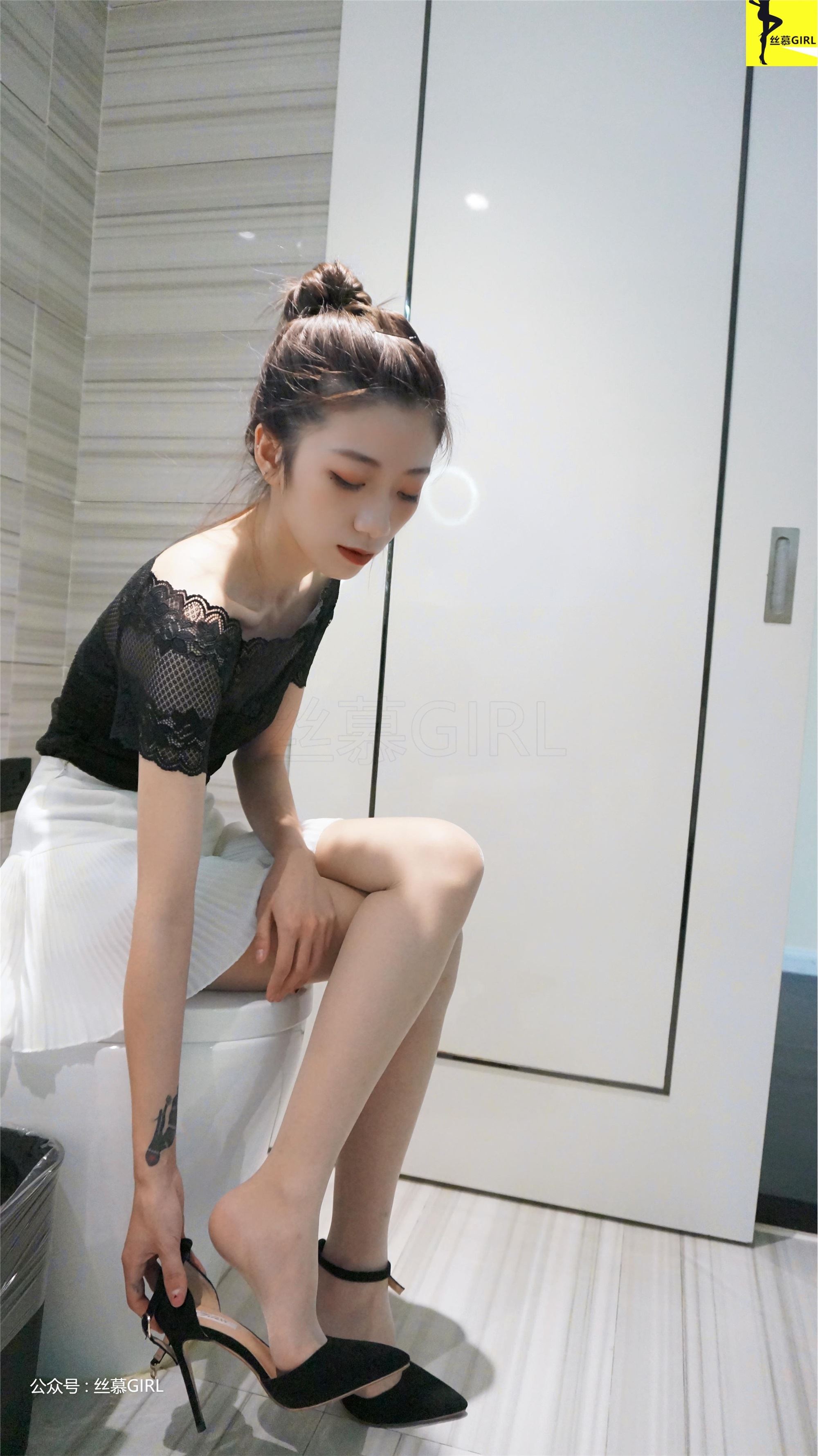 丝慕写真 第024期 模特：真好姐《谁是腿神》