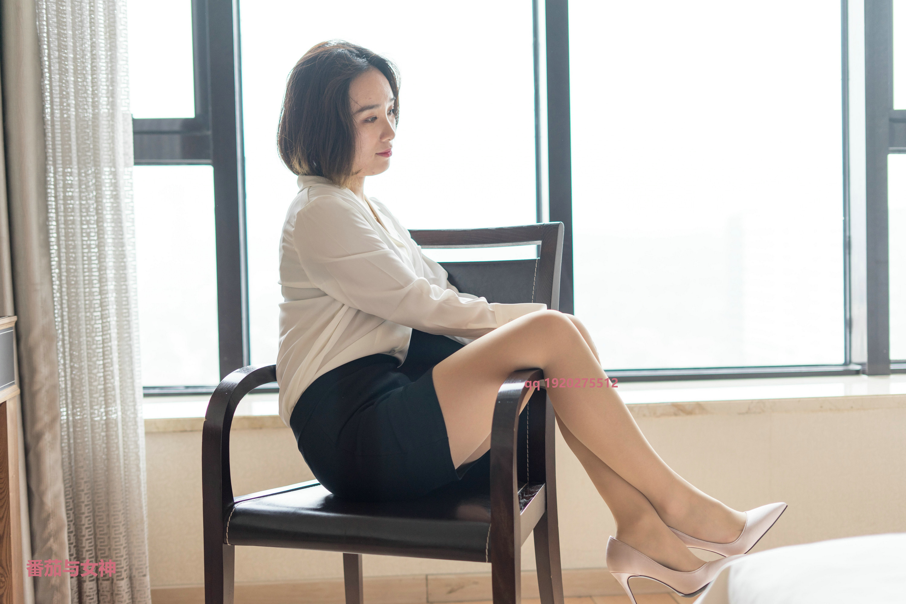 番茄与女神 木子的小包裙