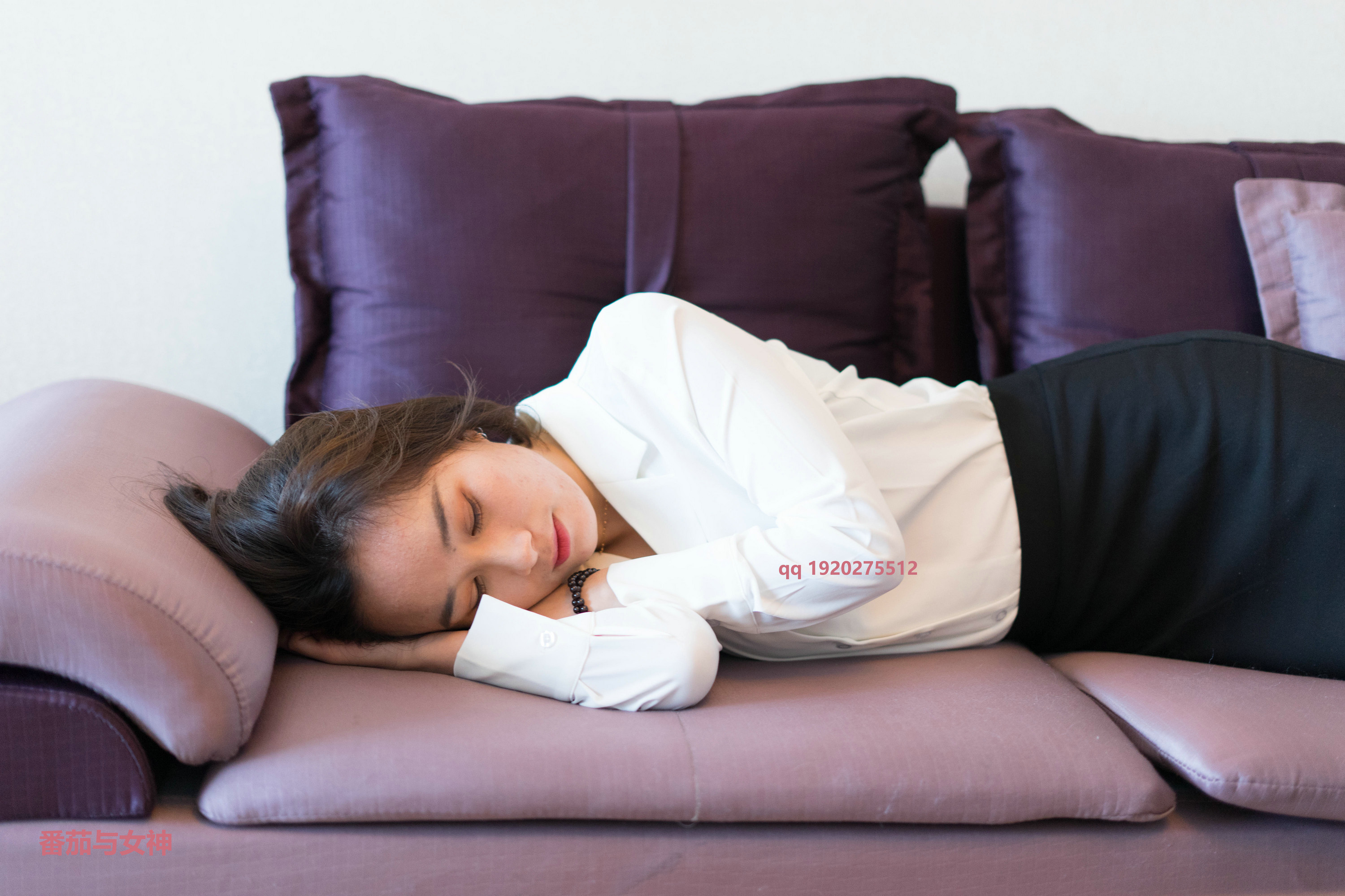 番茄与女神 木子的小包裙