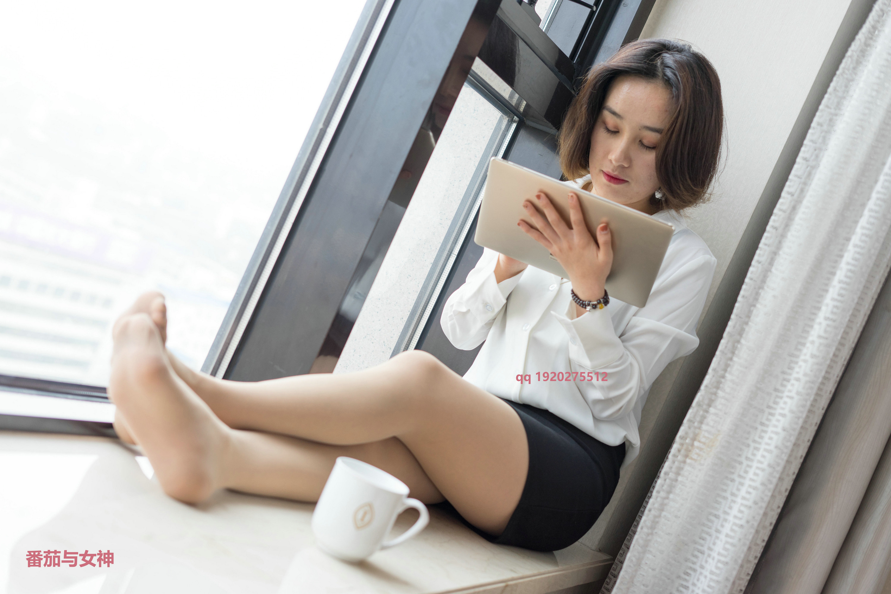 番茄与女神 木子的小包裙