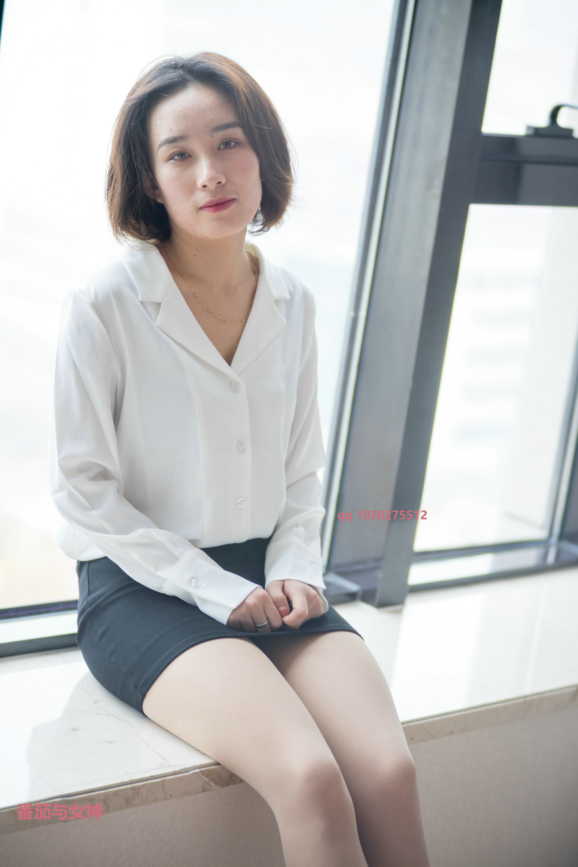 番茄与女神 木子的小包裙