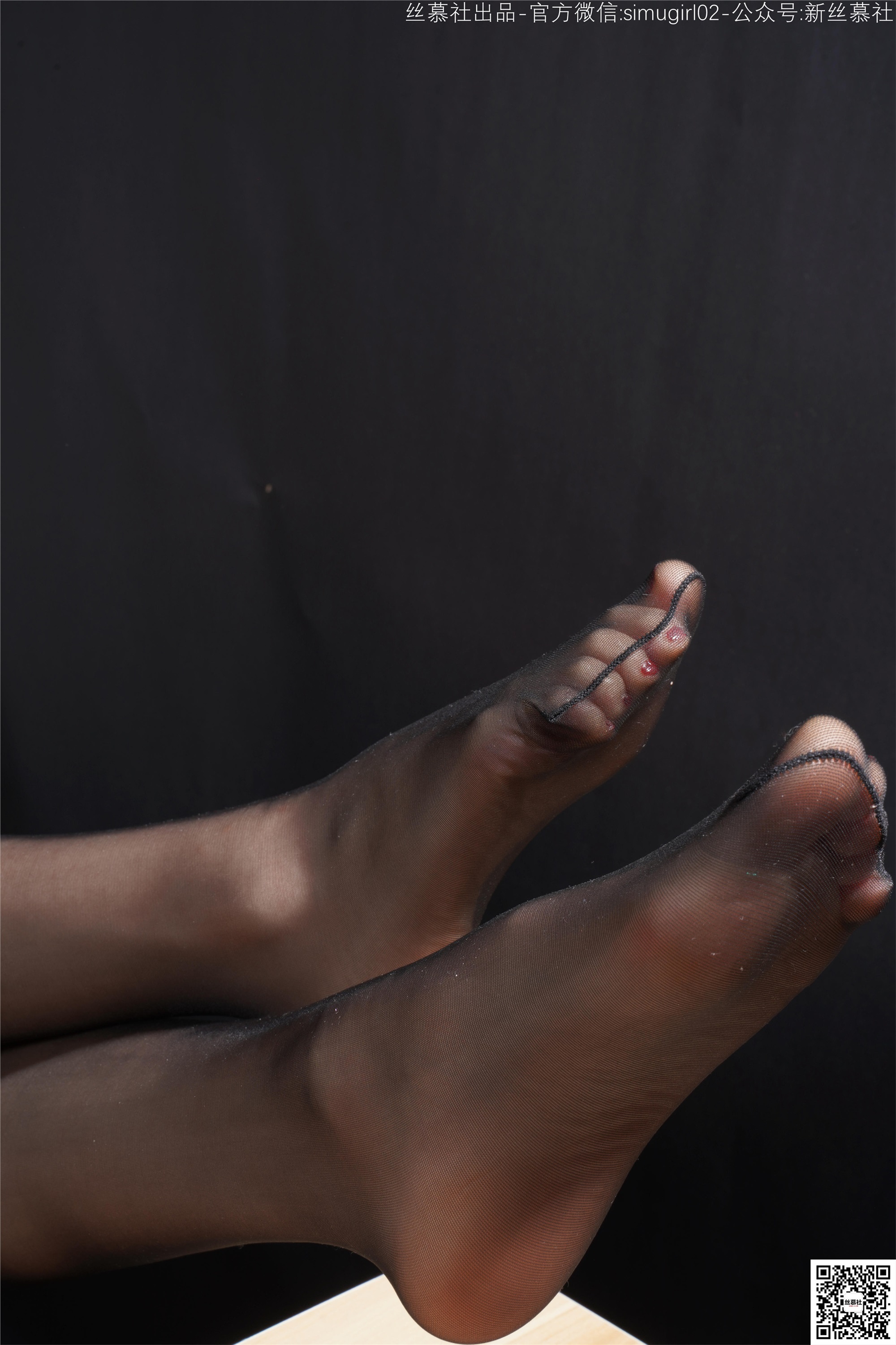 丝慕写真 SM003 模特：夏子楠 《夏子南の旗袍美脚》