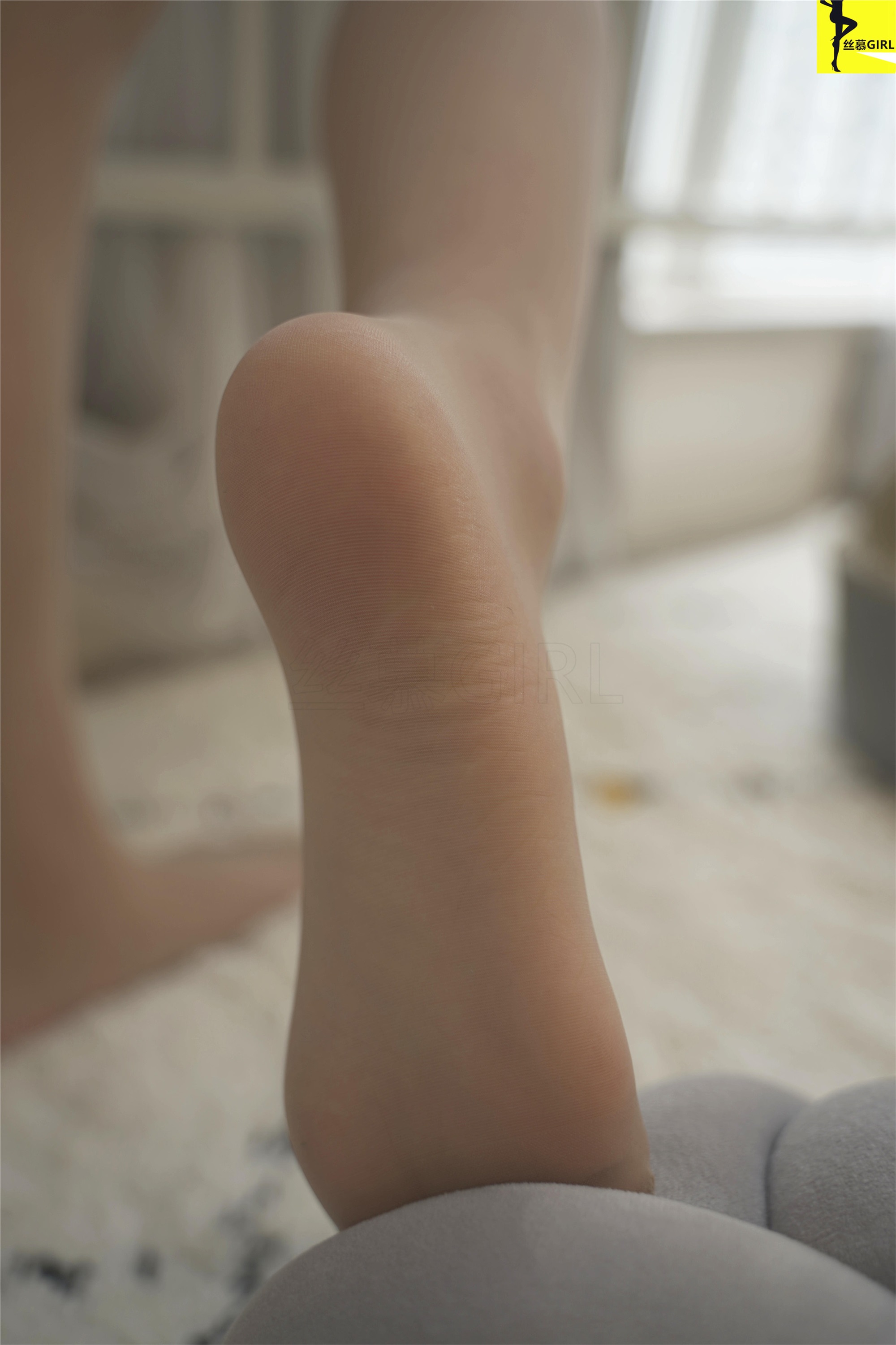 丝慕写真 第032期 模特：双双 丝密《她来了》