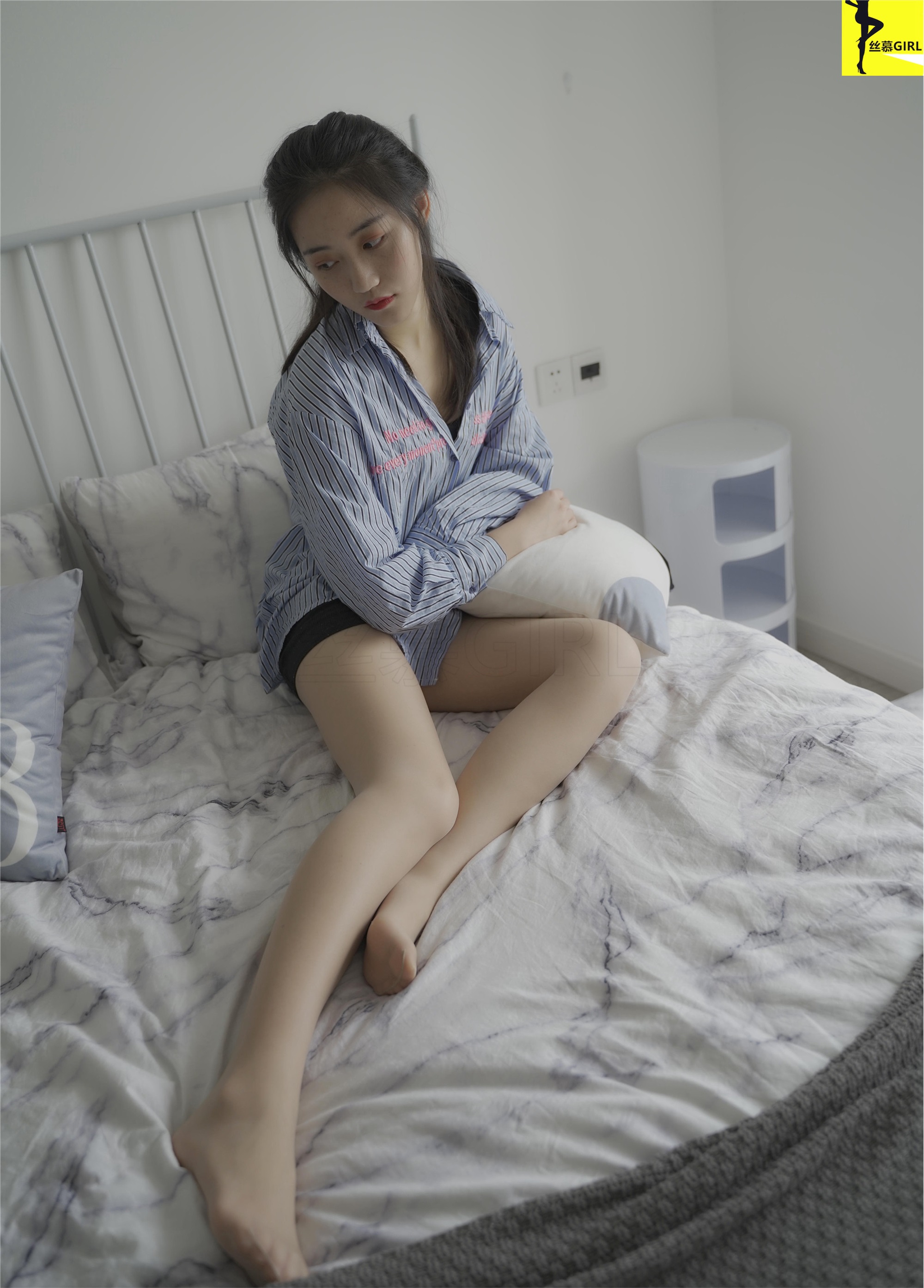 丝慕写真 第032期 模特：双双 丝密《她来了》