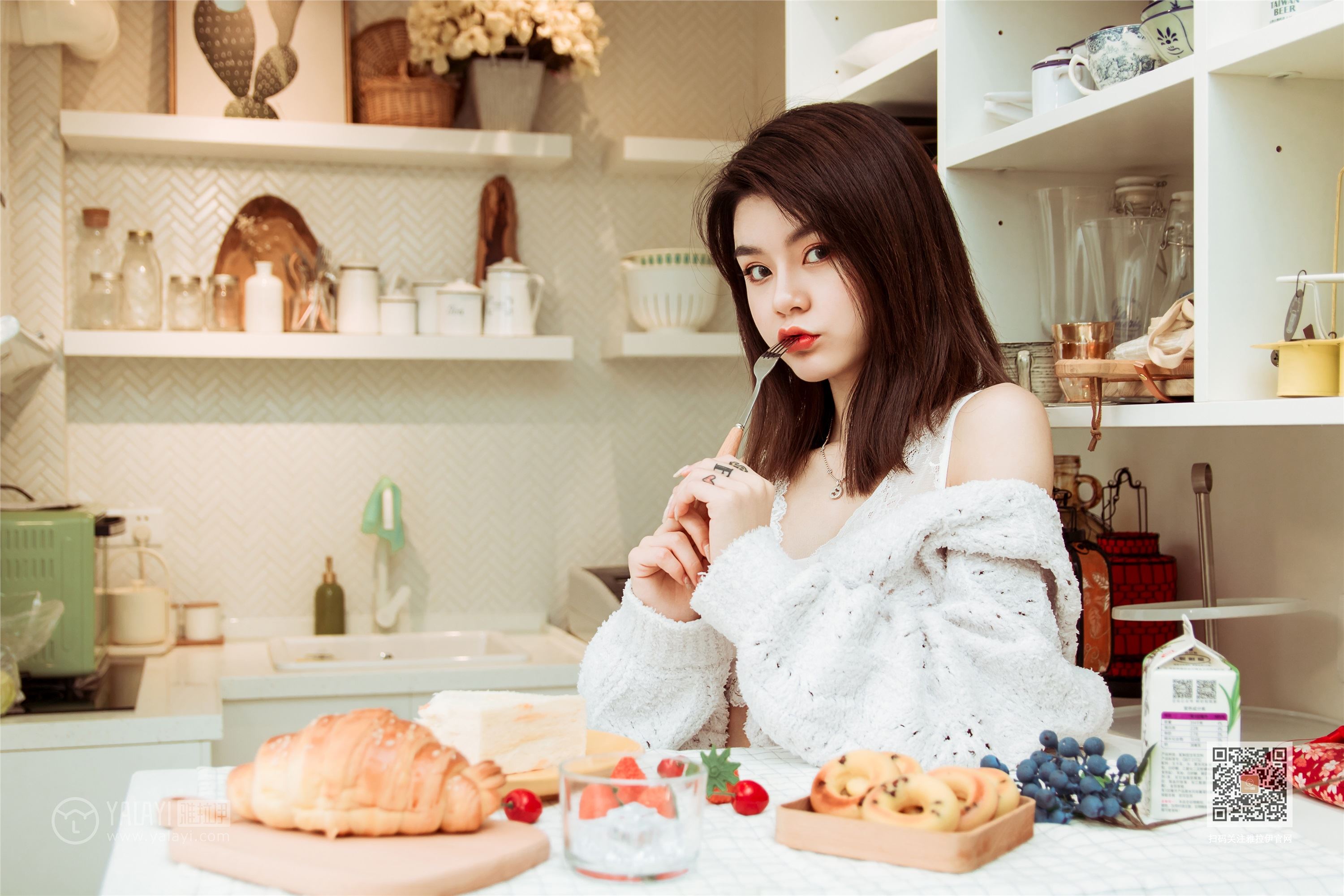 YALAYI雅拉伊 2019.10.29 No.444 东京的早餐 慧儿