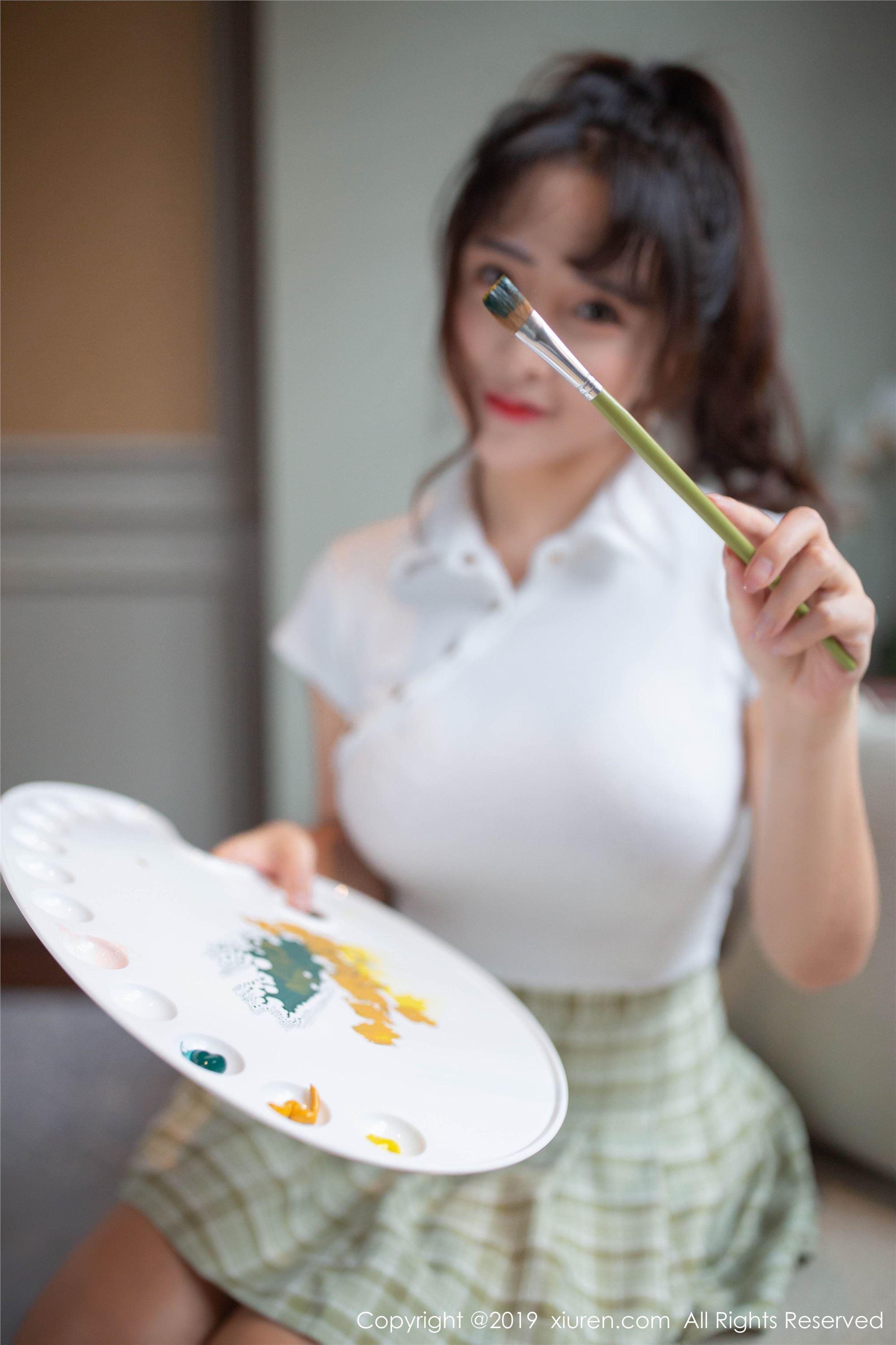 秀人网XIUREN写真 No.1705 颜值清甜靓丽肌肤娇嫩胜雪 陶喜乐lele