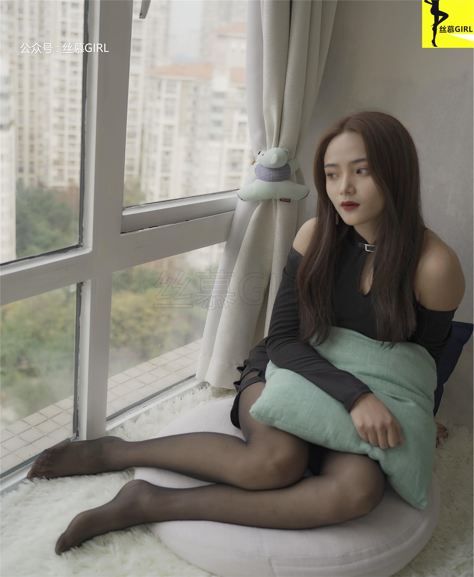 丝慕写真 第042期 模特：Miya《Miya的魅力》