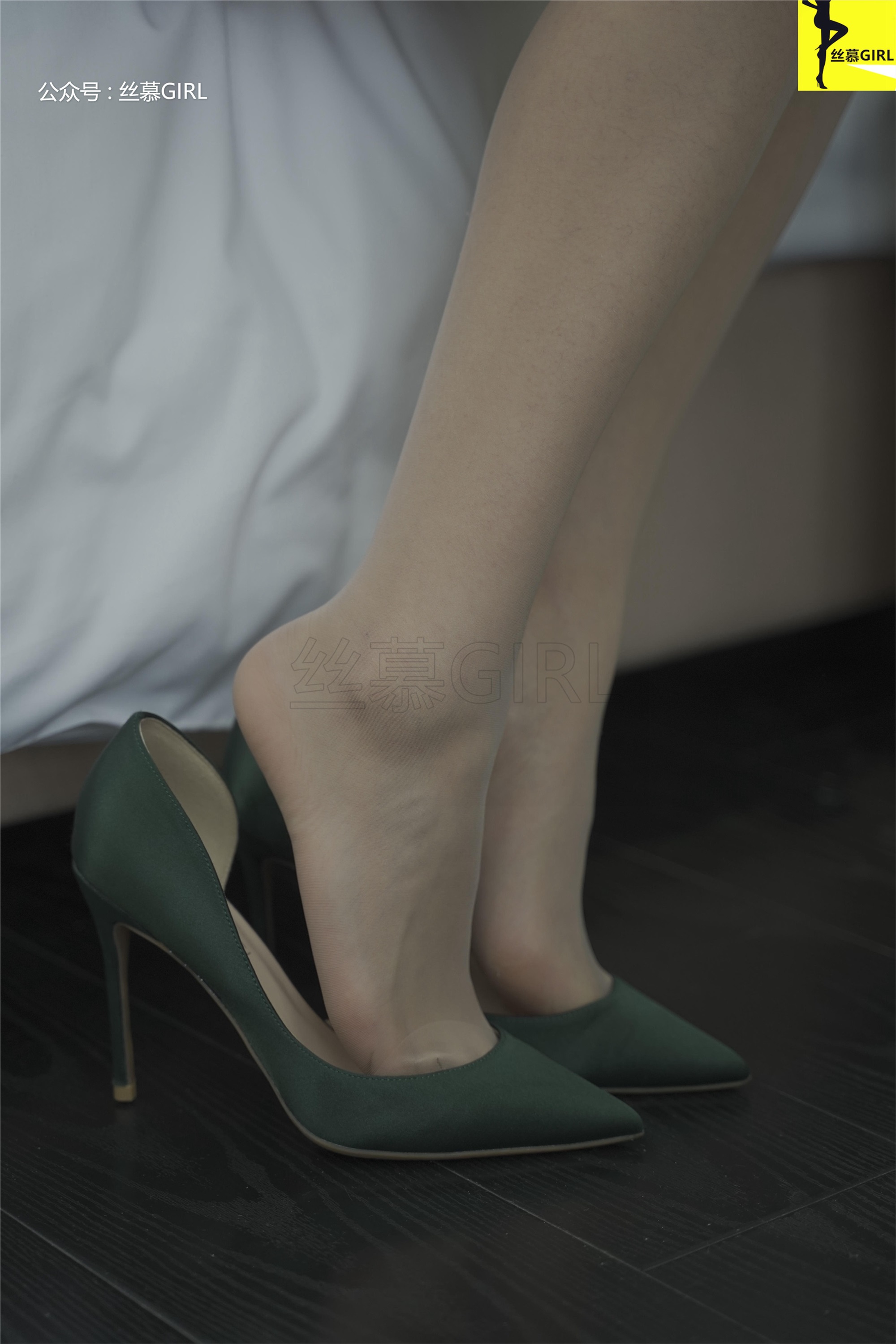 丝慕写真 第043期 模特：咸咸《味》