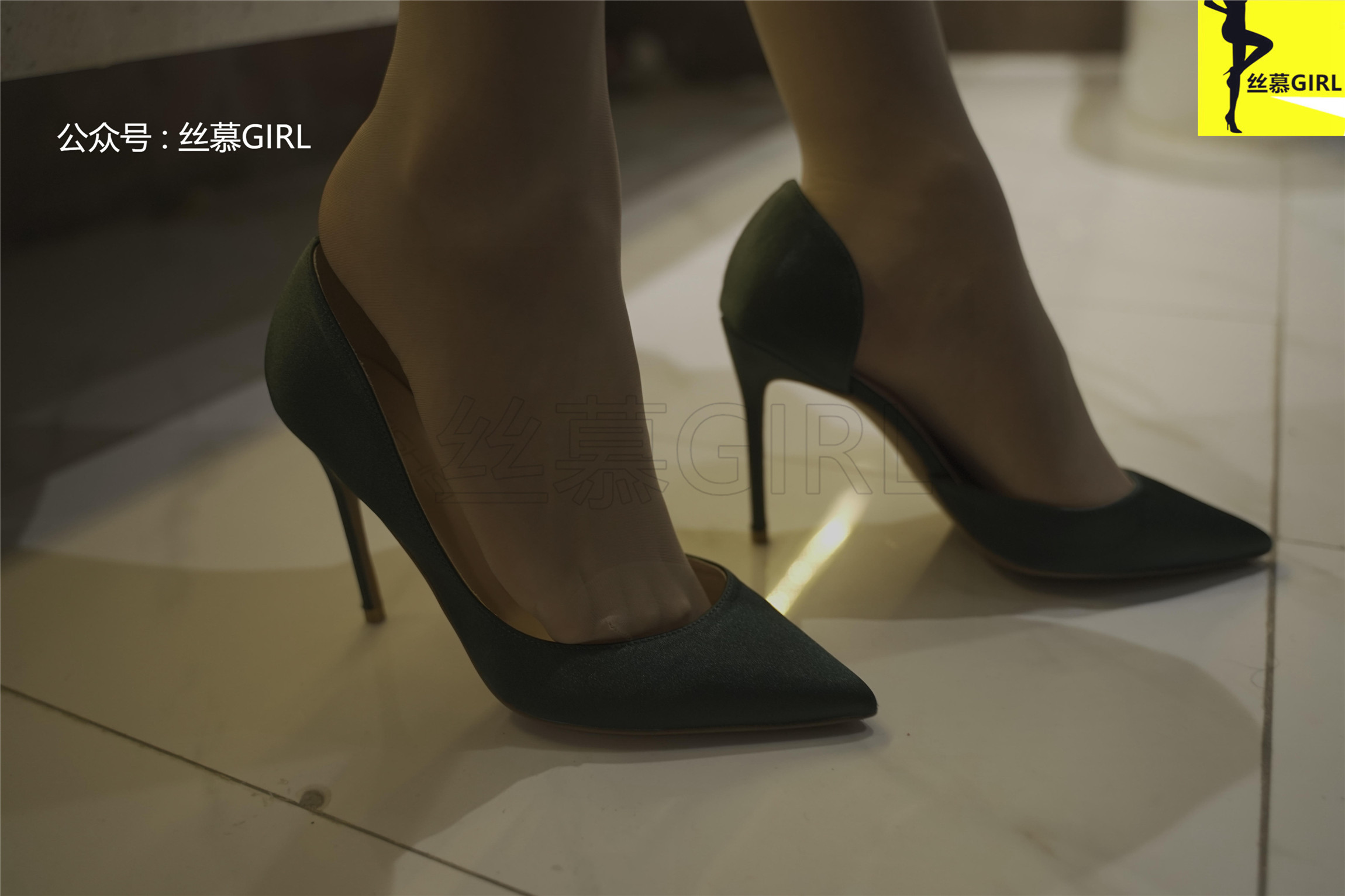 丝慕写真 第043期 模特：咸咸《味》